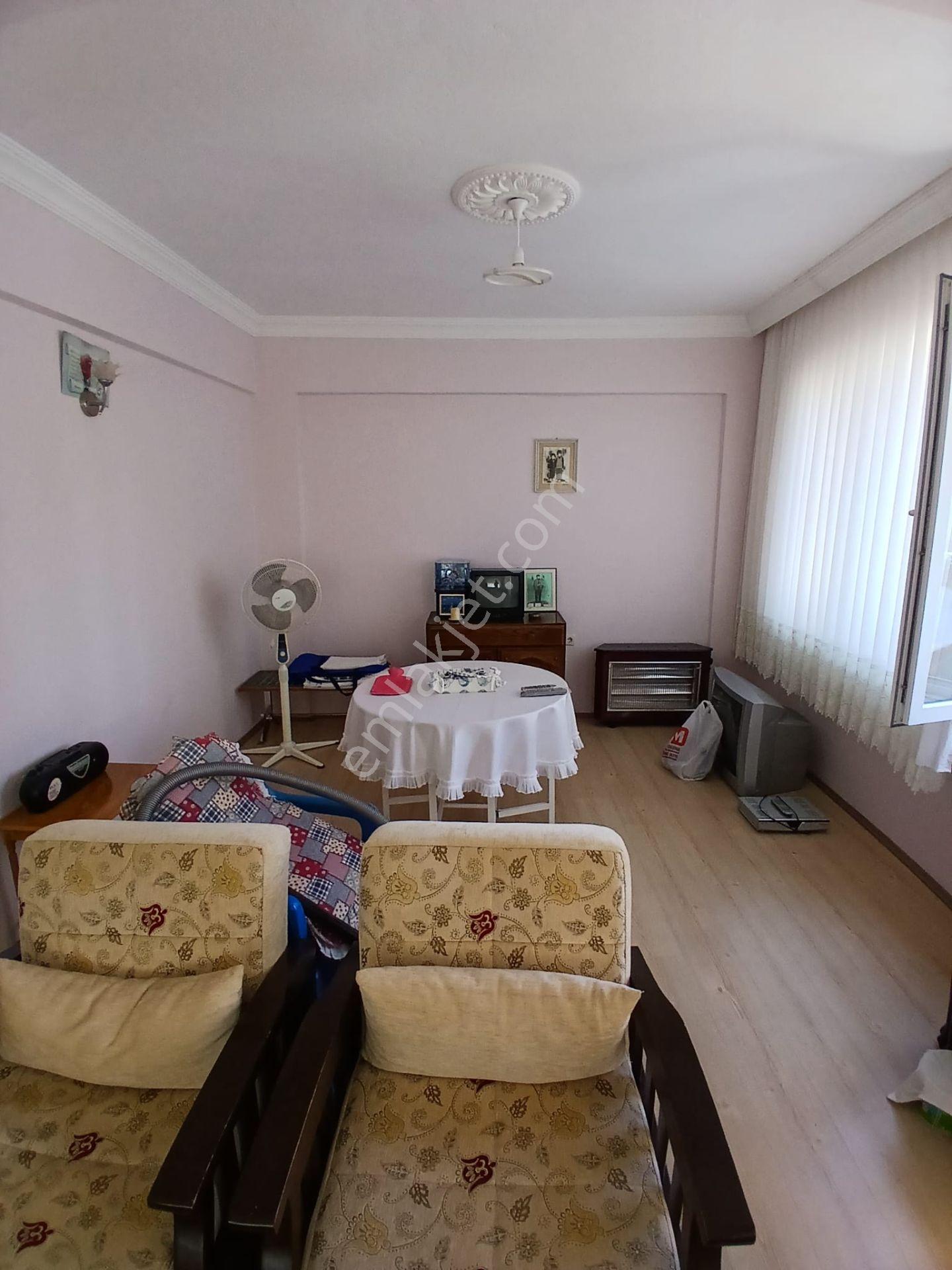 Akçay Emlak'tan Akşehir Çarşı Merkez Adliye Civarında Bakımlı İkinci Kat Satılık 3+1 Daire - Görsel 25
