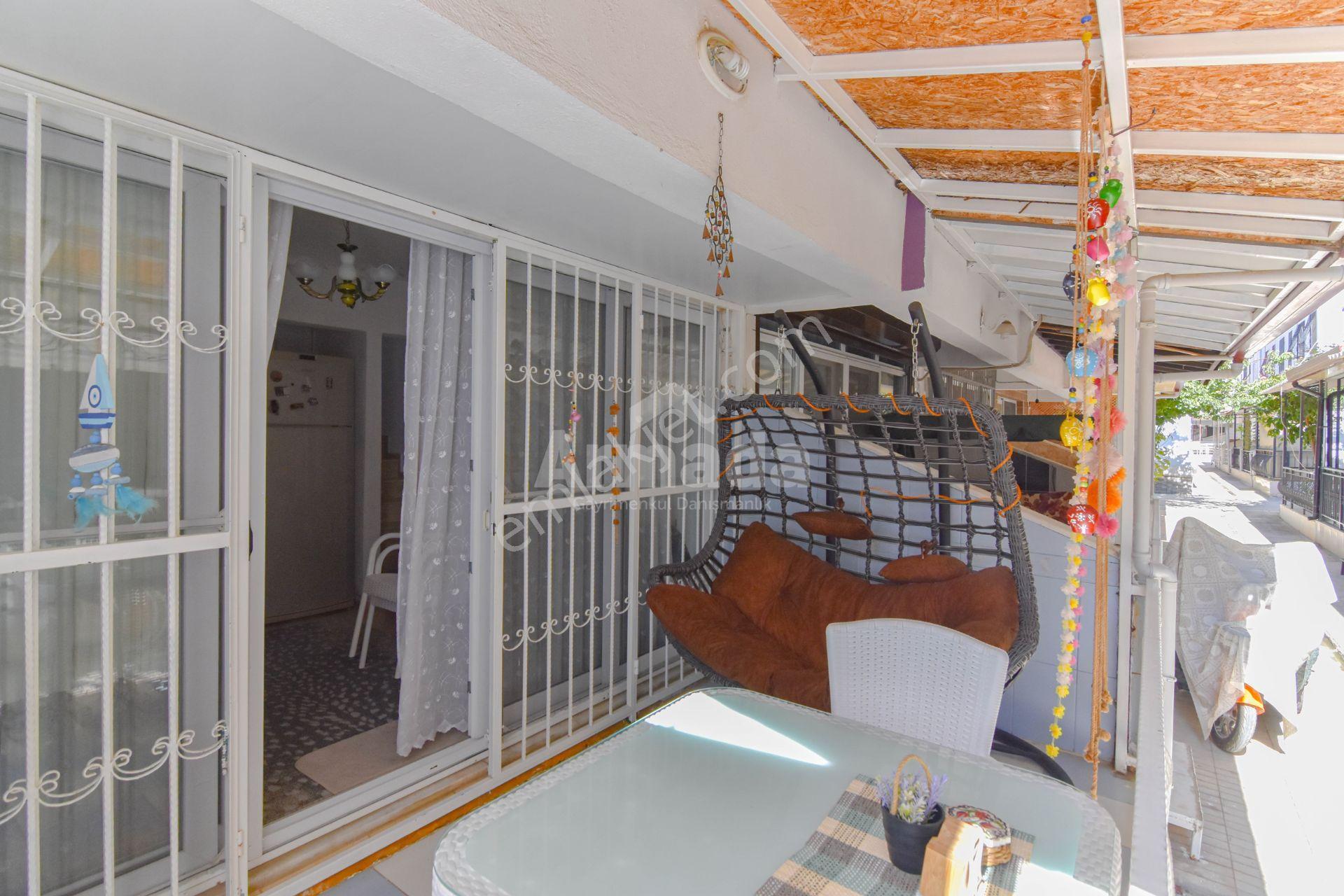 Kuşadası Karaova'da Denize 500 Metre Ve Avm'ye Yakın 3+1 Yazlık - Görsel 21