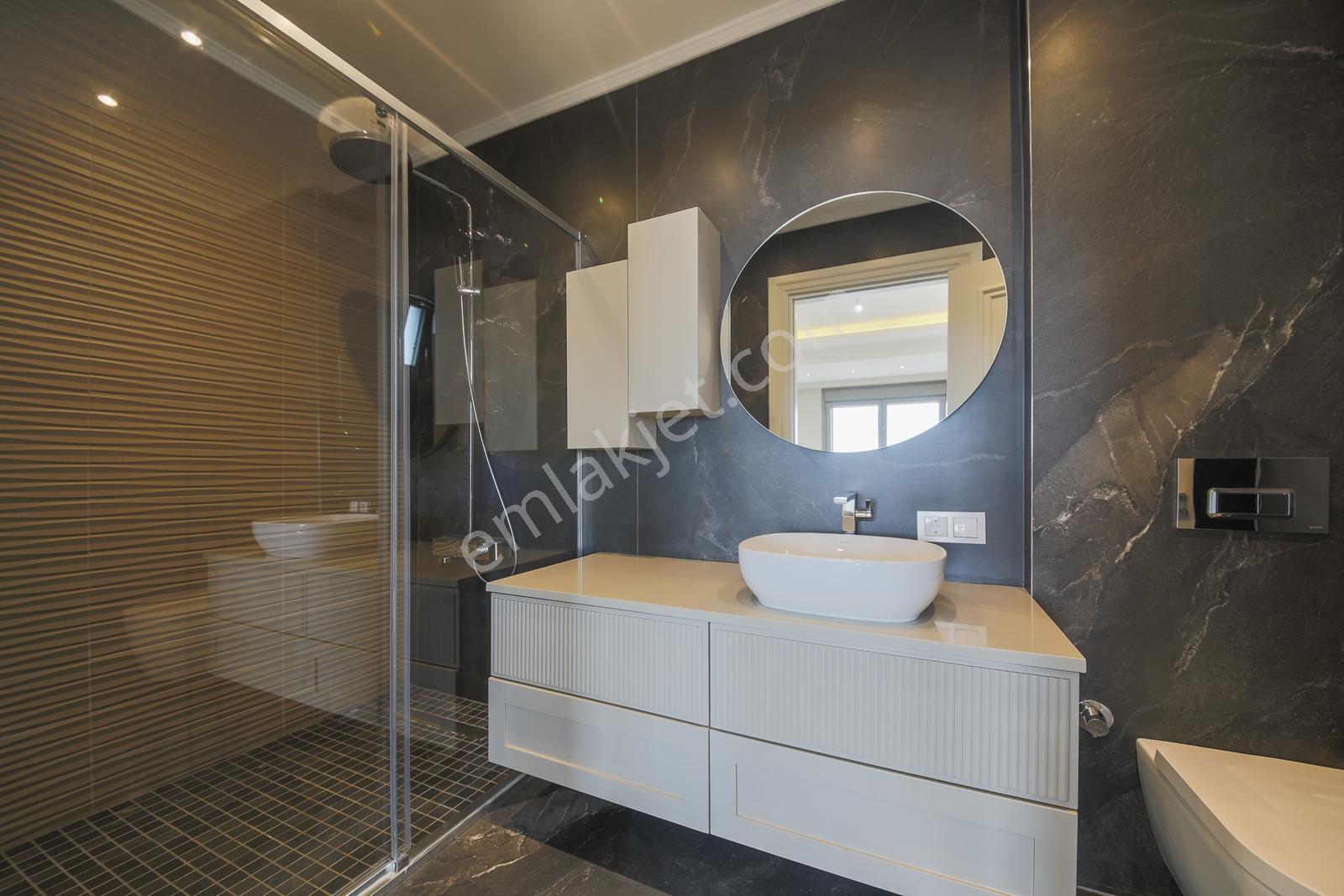 Caddebostan Deniz Ve Park Manzaralı Katta Tek Satılık Net 210 M2 - Görsel 48