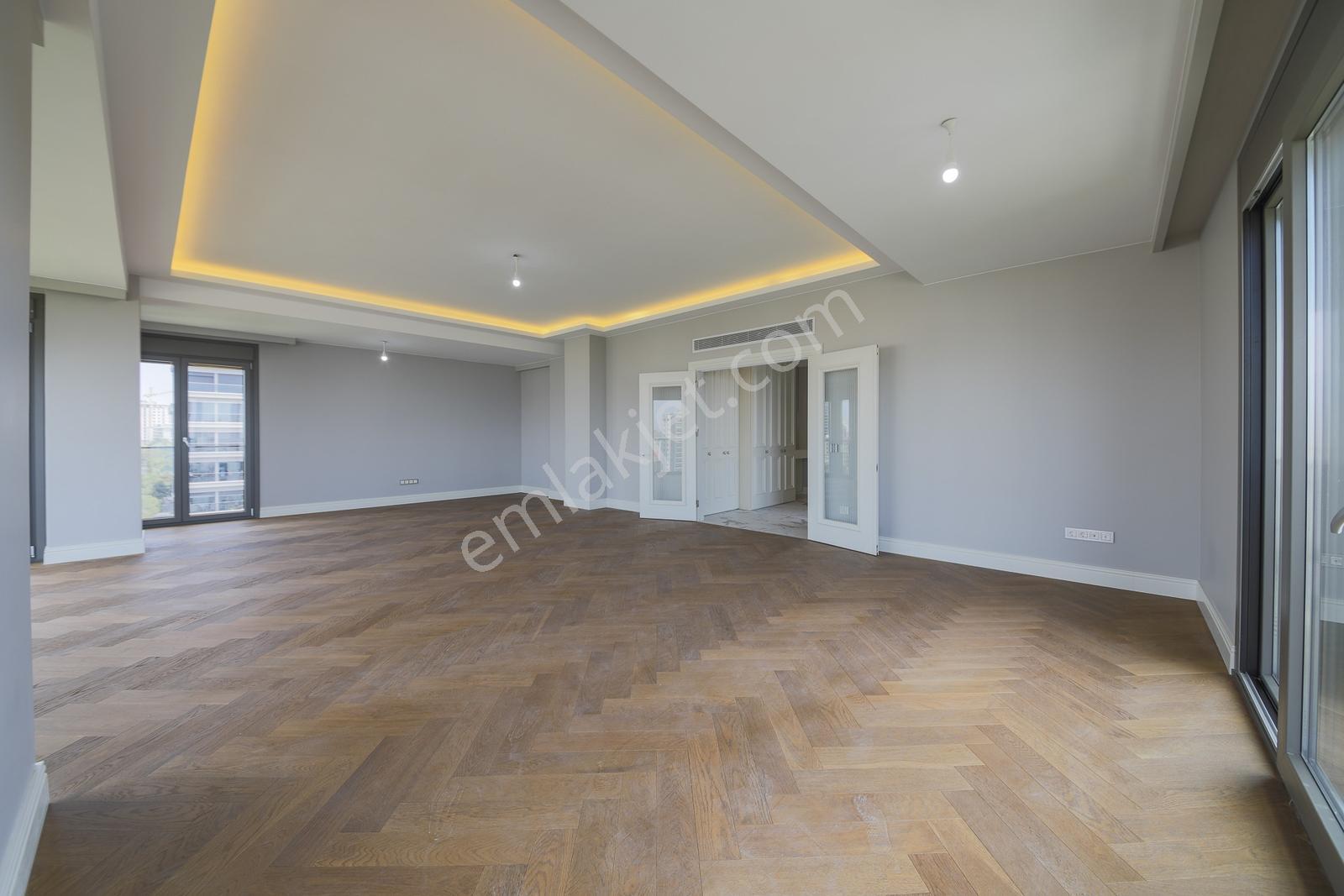 Caddebostan Deniz Ve Park Manzaralı Katta Tek Satılık Net 210 M2 - Görsel 10