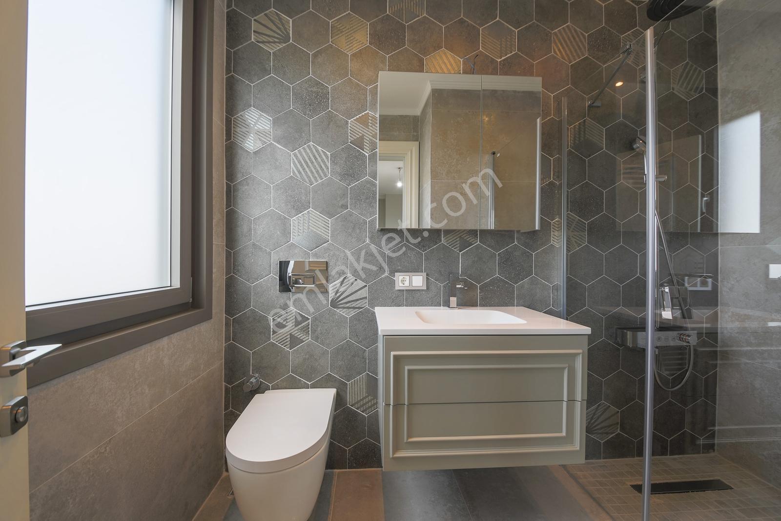 Caddebostan Deniz Ve Park Manzaralı Katta Tek Satılık Net 210 M2 - Görsel 30