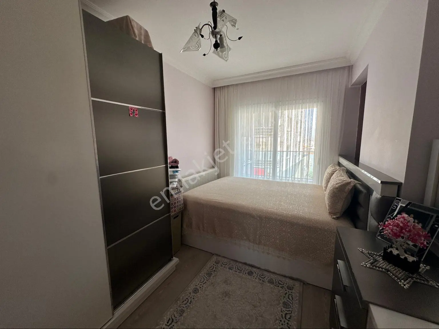Karabağlar Peker Mah. 3+1 Aydınlık Satılık Daire - Görsel 37