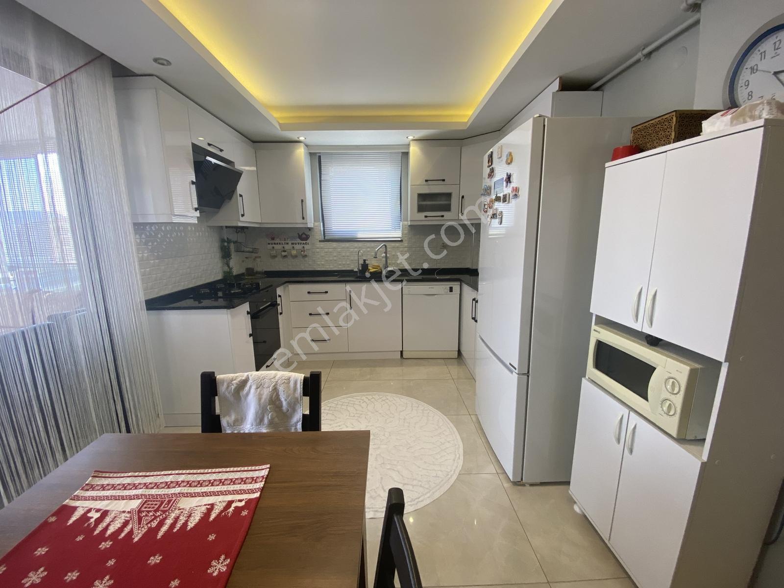 Zenith Real Estate Satılık Toygarda 3+1 Dubleks Asansörlü Daire - Görsel 12