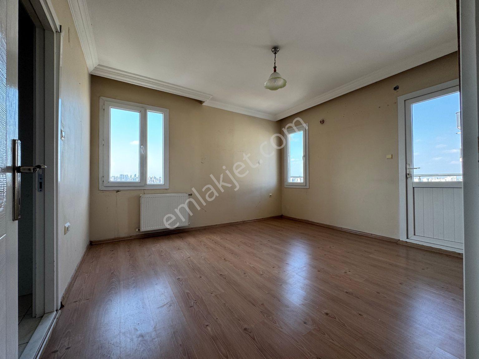 Kanal Manzaralı-groseri Karşısı-metroya Yakın-3+1 Kiralık Daire - Görsel 19