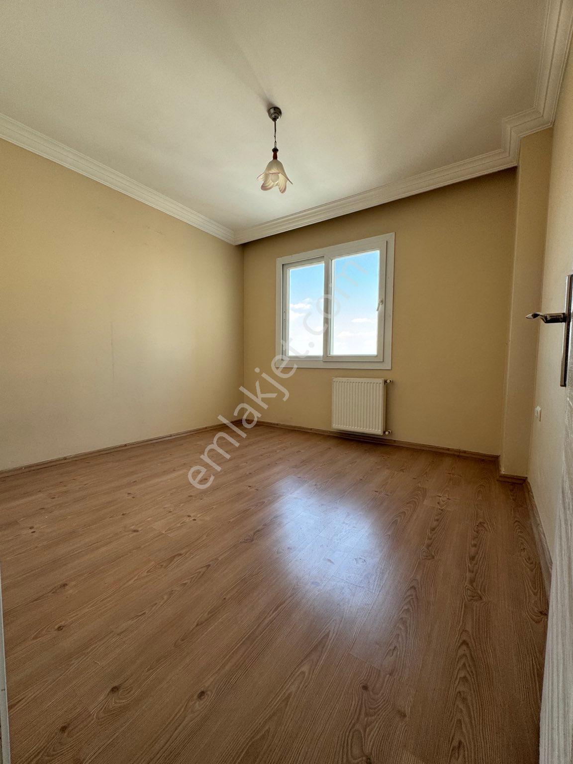 Kanal Manzaralı-groseri Karşısı-metroya Yakın-3+1 Kiralık Daire - Görsel 17
