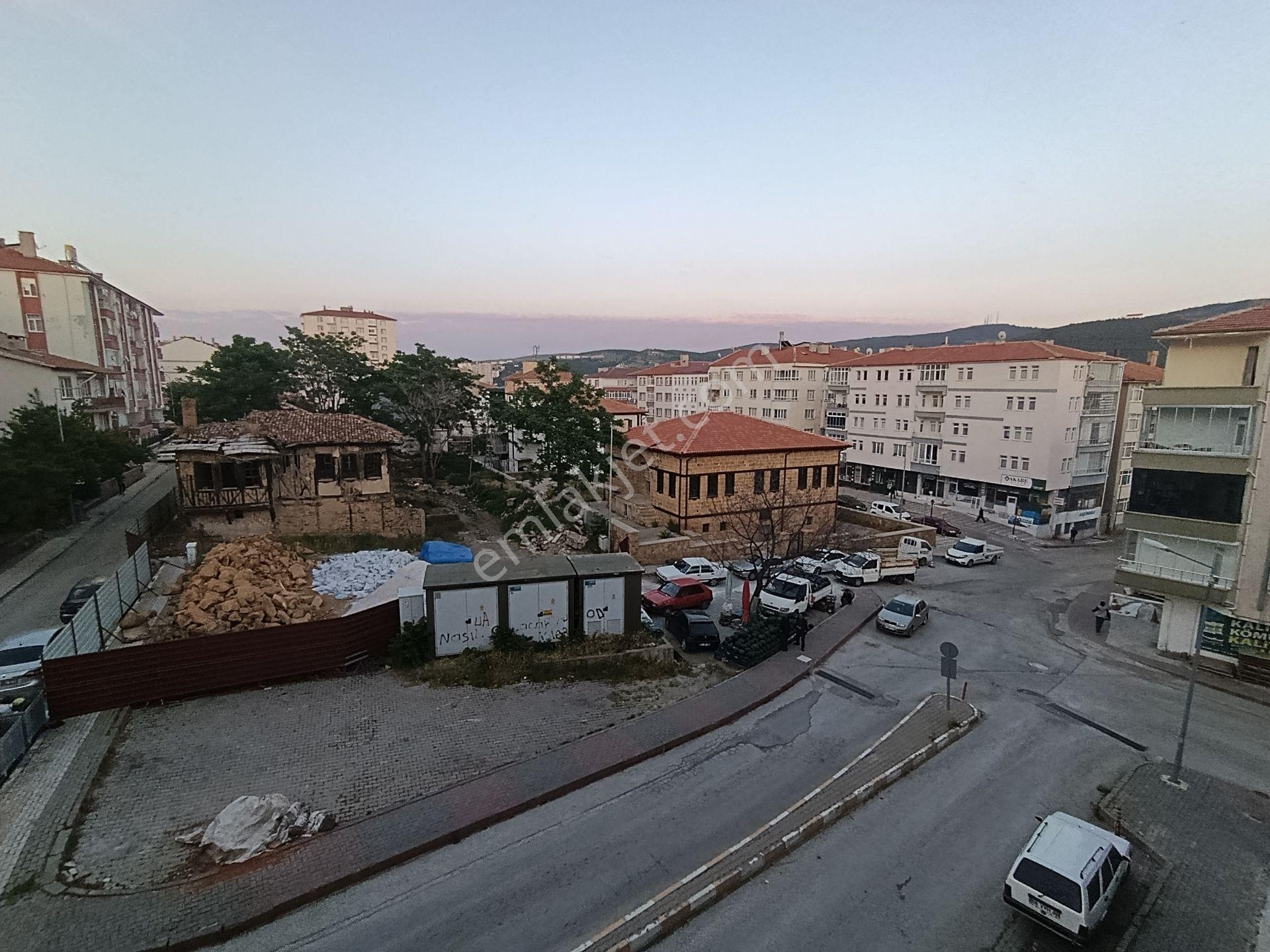 Yakamoz'dan Merkezi Konumda Müze Yanında Satılık 6 Adet Daire - Görsel 21