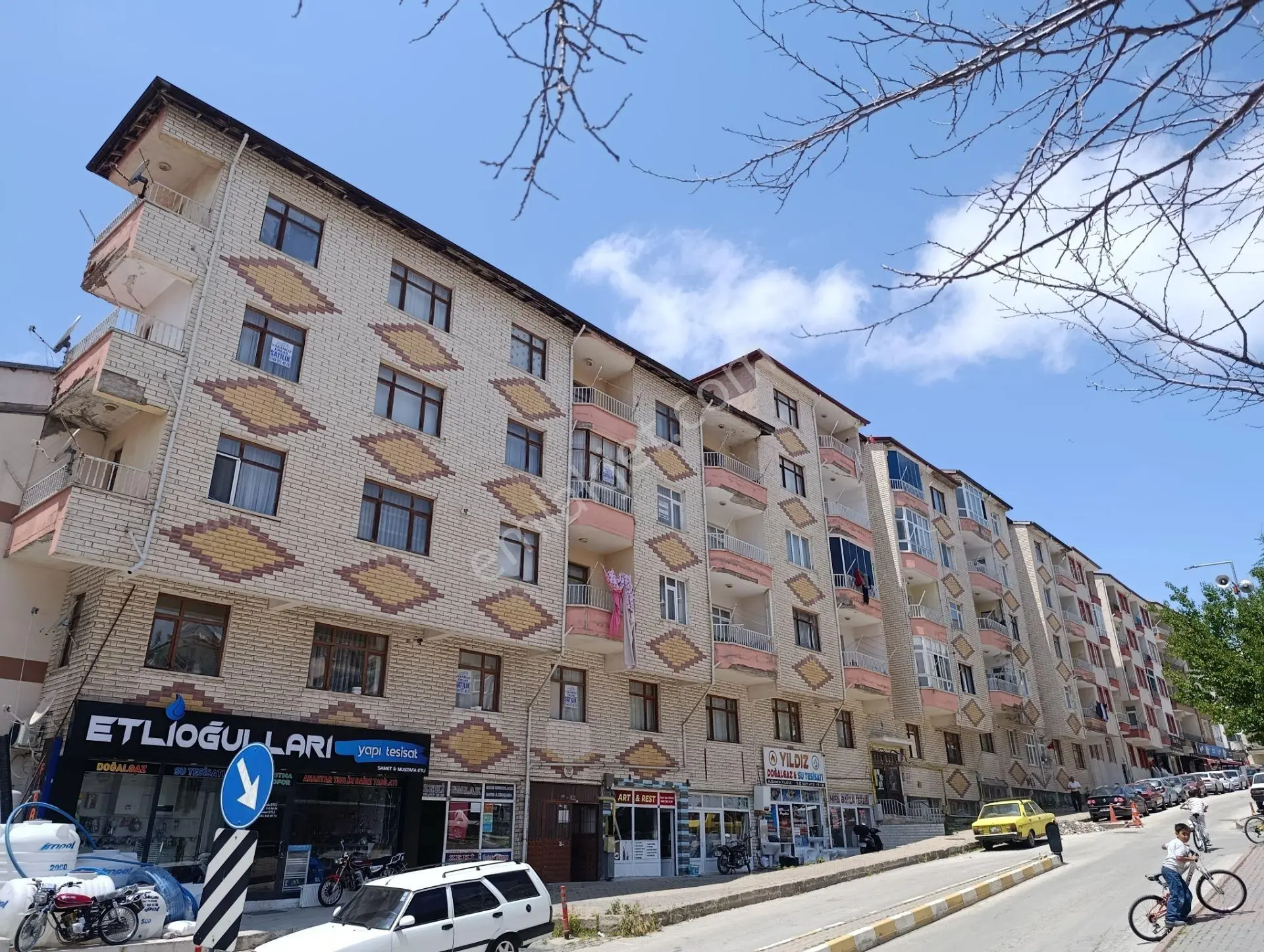 Yakamoz'dan Merkezi Konumda Müze Yanında Satılık 6 Adet Daire - Görsel 2