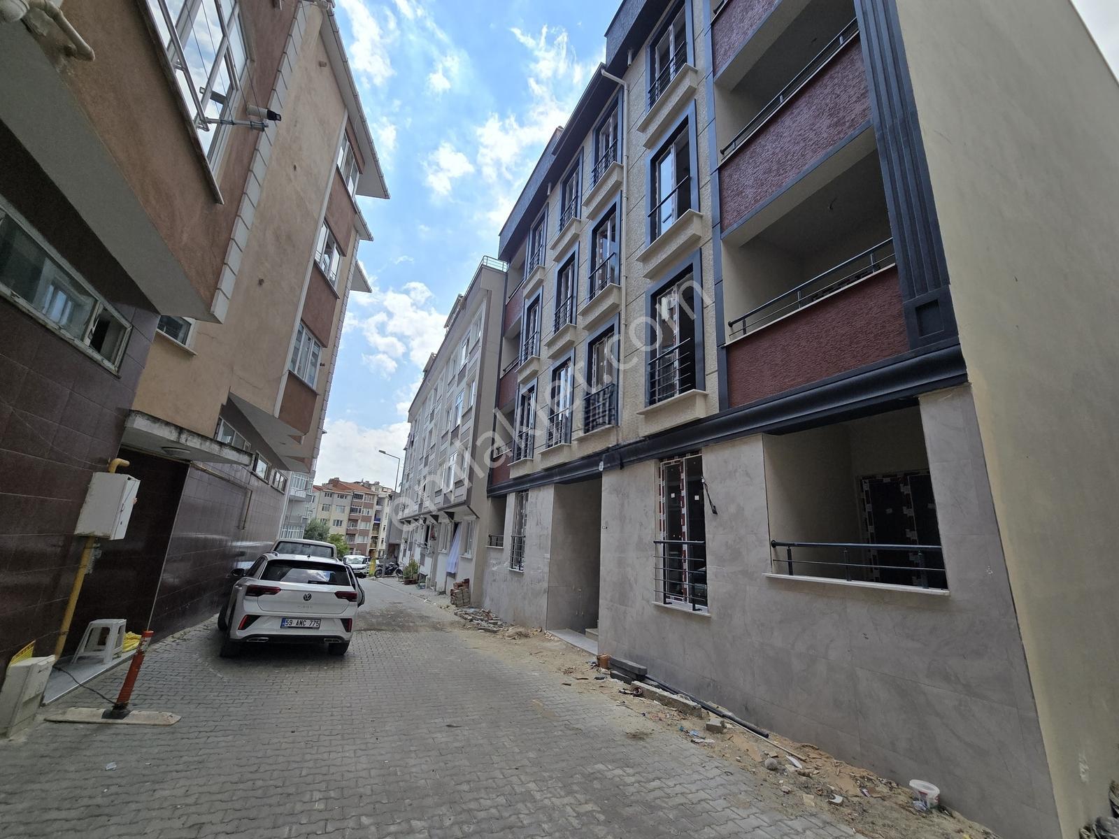 Çiftlikönü Mh. Ara Kat 2+1 Satılık Daire - Görsel 11