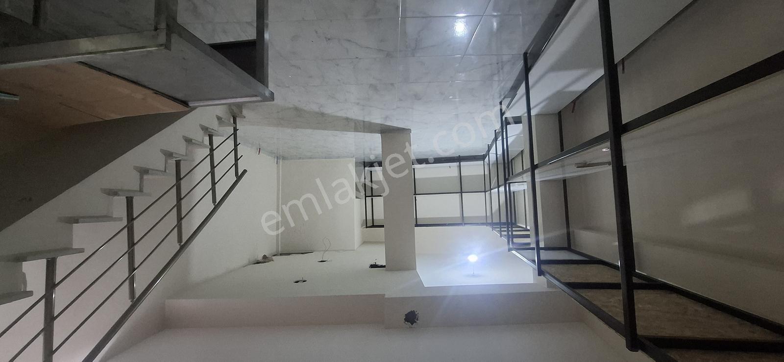 Çiğdem Emlak.dan Çırpıcıda Kiralık Dükkan - Görsel 24