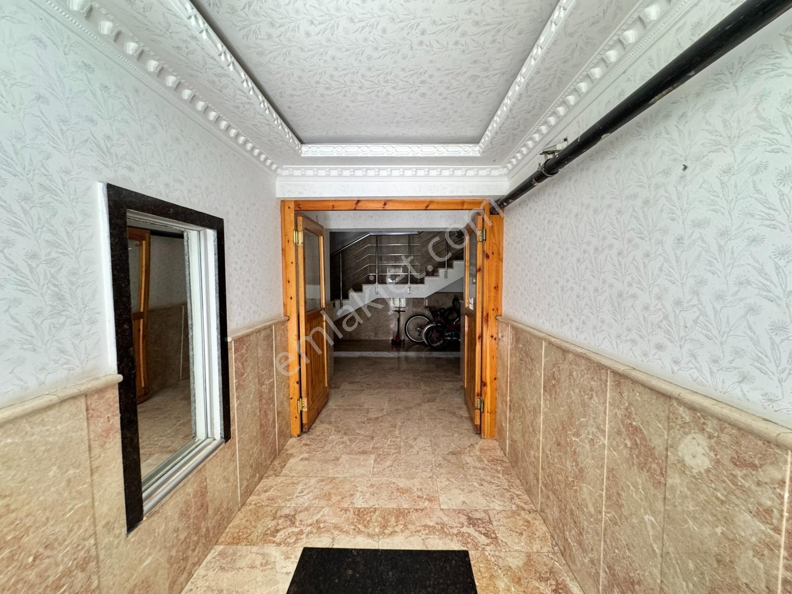 Vip'den Merkezi Konum Teras Balkon 2.kat Kiralık 3+1 Daire - Görsel 27