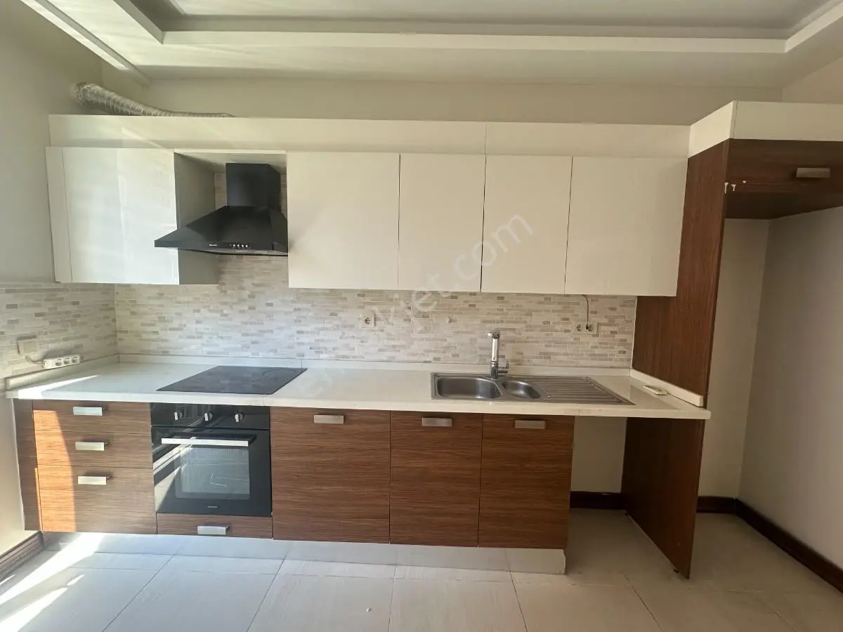 'turyap Göztepe Den Havuzlu Sitede Geniş 2+1 Kiralık Daire' - Görsel 13