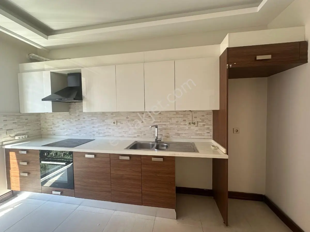 'turyap Göztepe Den Havuzlu Sitede Geniş 2+1 Kiralık Daire' - Görsel 11