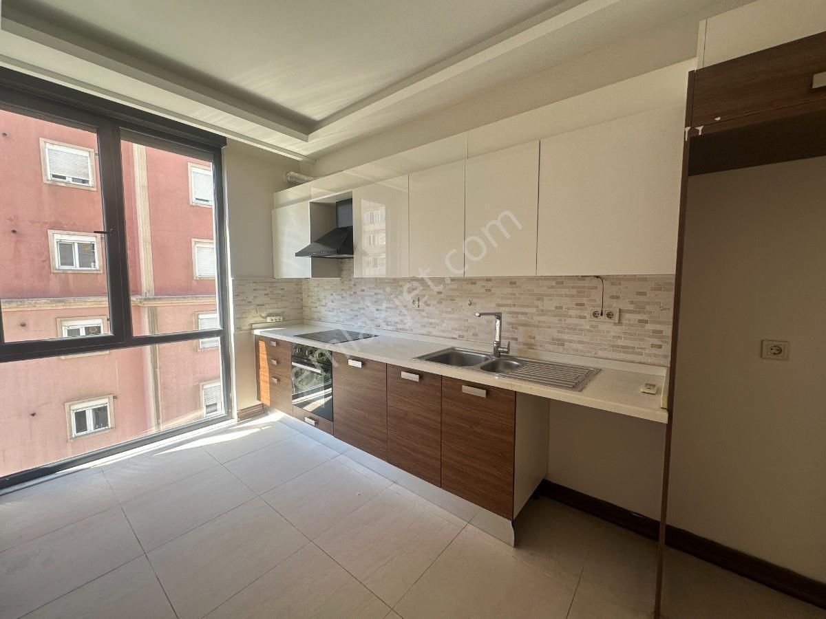 'turyap Göztepe Den Havuzlu Sitede Geniş 2+1 Kiralık Daire' - Görsel 15