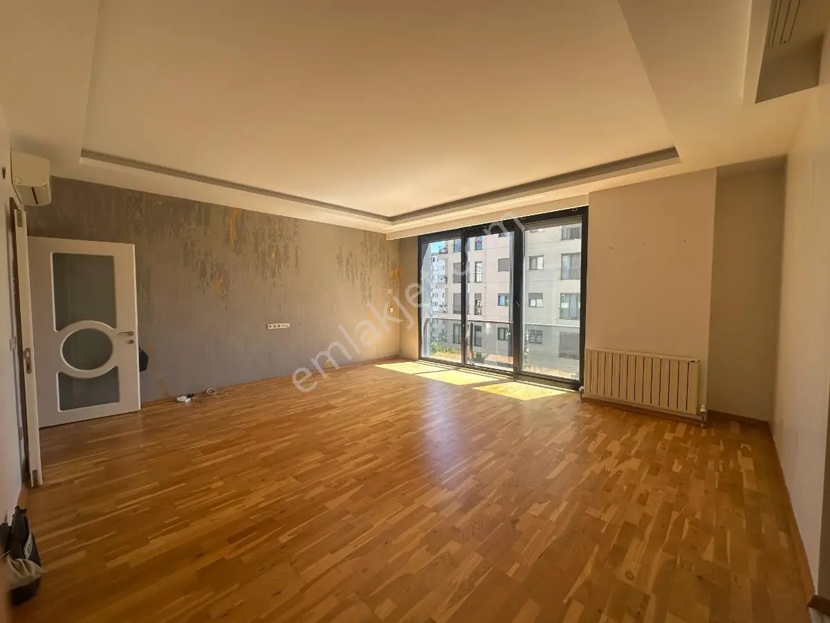 'turyap Göztepe Den Havuzlu Sitede Geniş 2+1 Kiralık Daire' - Görsel 4