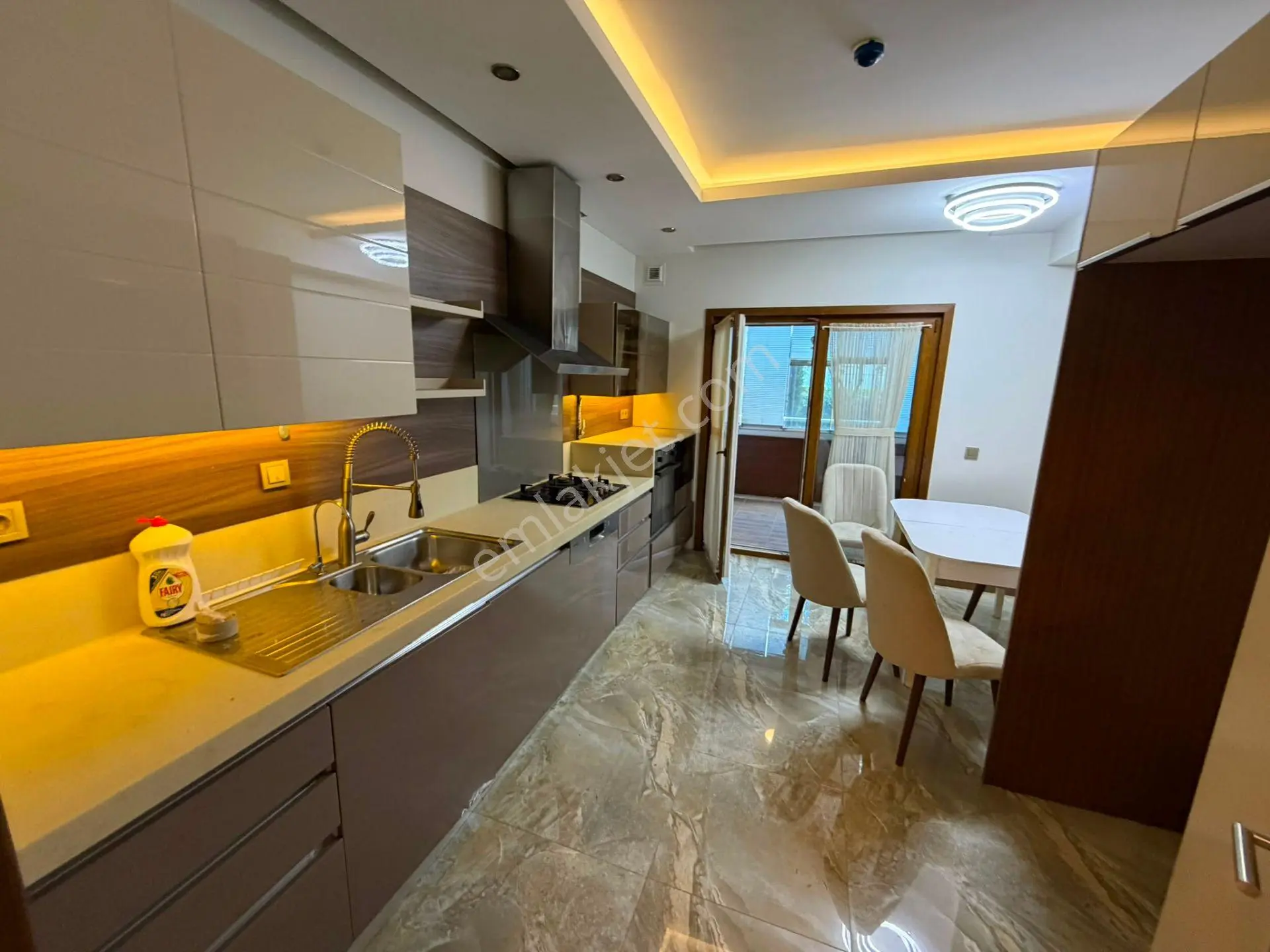 Park Mavera'da Hakanlar İnşaattan Kiralık180m2 3+1 Daire - Görsel 11