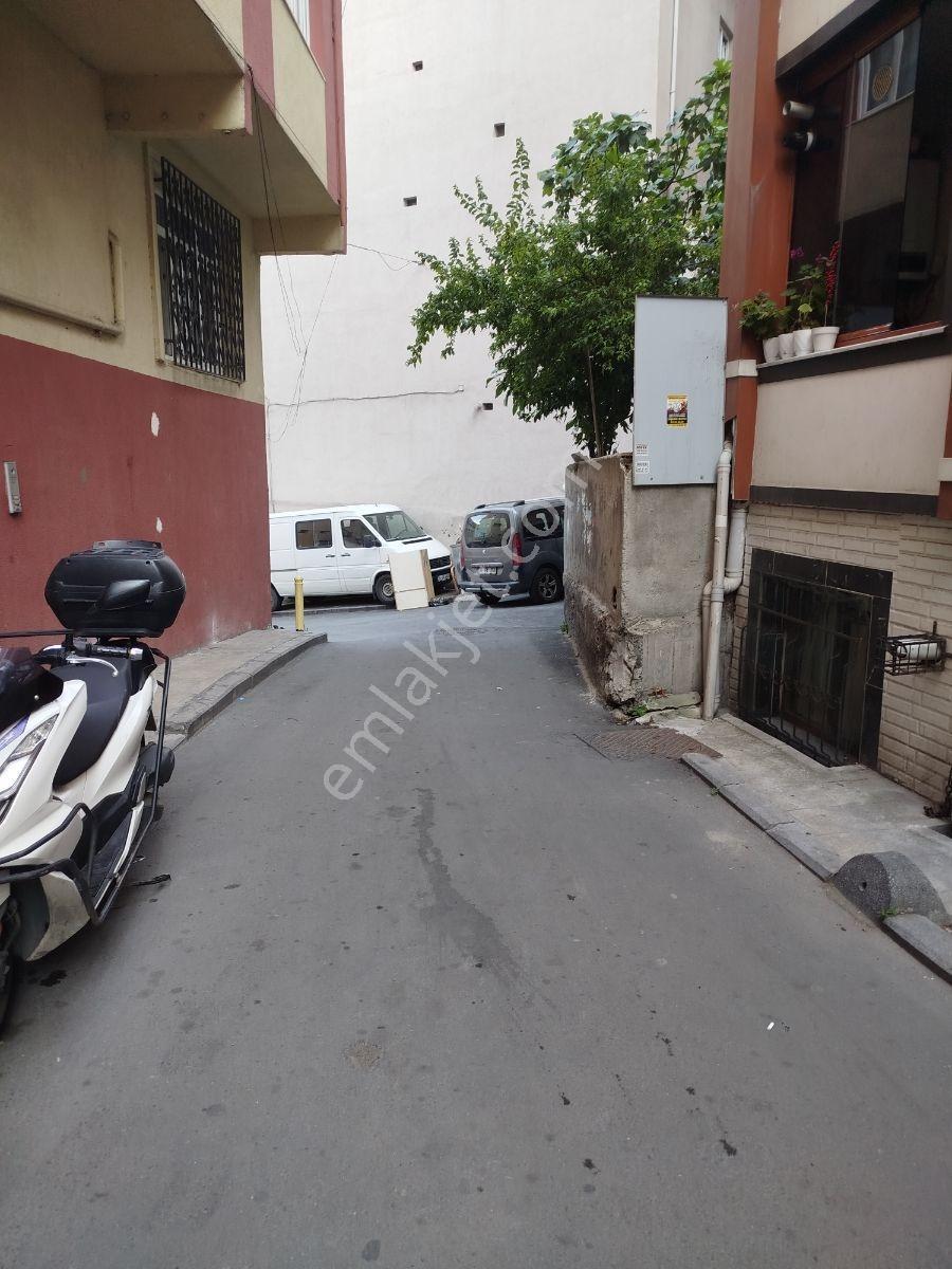 Şişli Kaptanpaşa Mah 8 Yıllık Yeni Bina Satılık 2+1 - Görsel 3