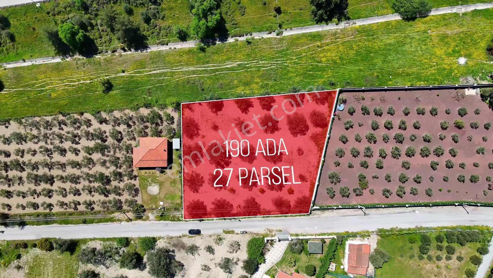 Atlas Gayrimenkul'den Urla'da Tarım İmarına Uygun Satılık Tarla