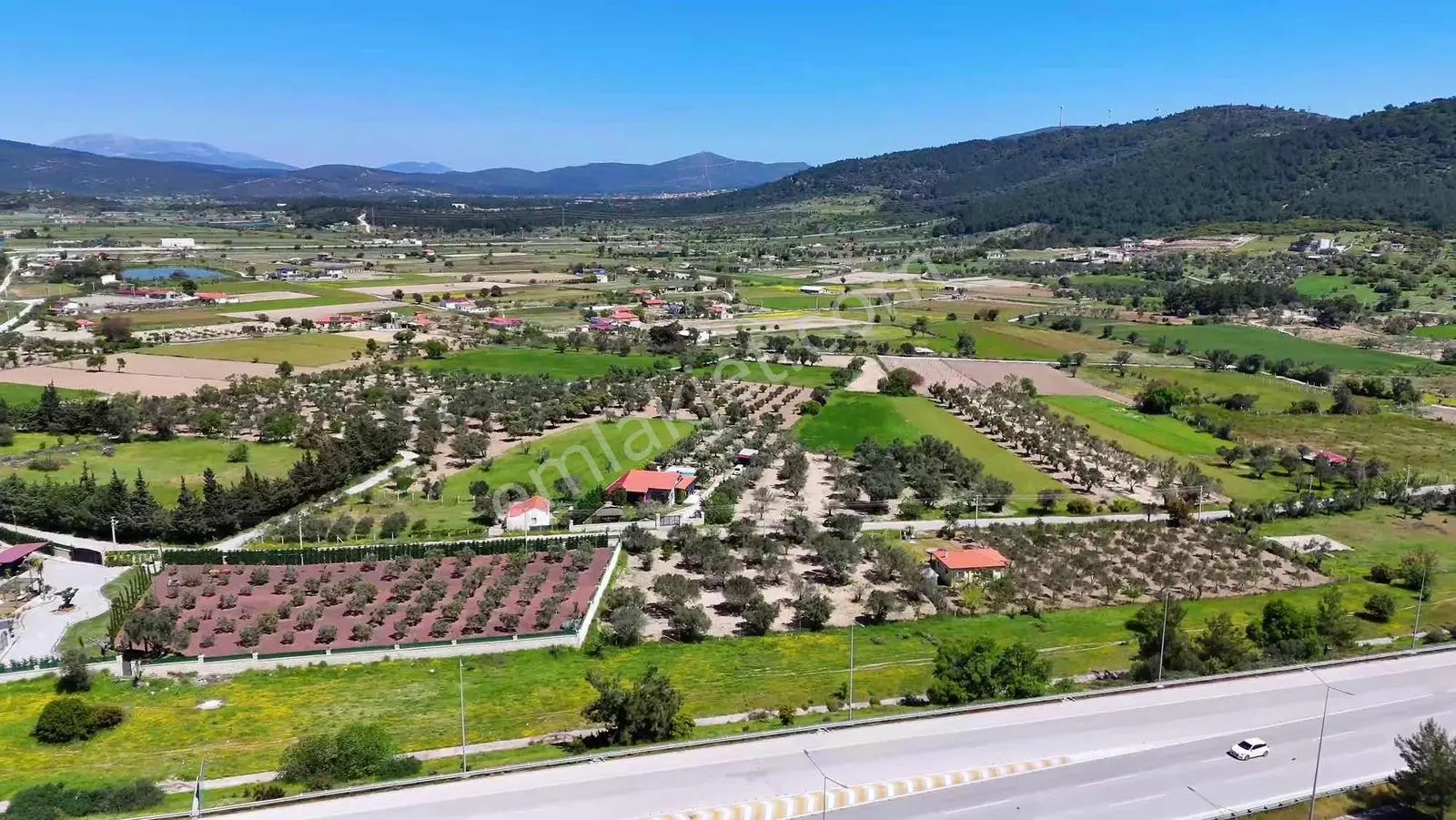 Atlas Gayrimenkul'den Urla'da Tarım İmarına Uygun Satılık Tarla - Görsel 5