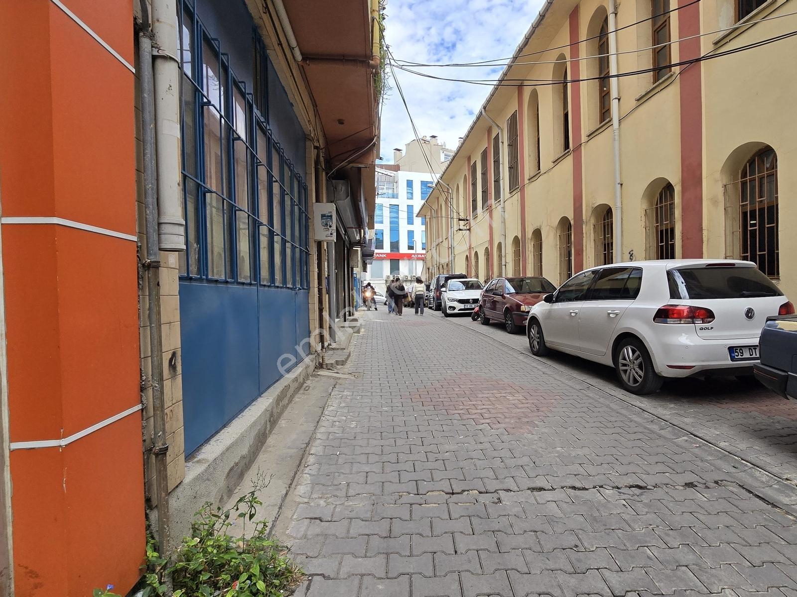 Çarşı Merkez 130 M² İskanlı Geniş Cepheli Kiralık Dükkan - Görsel 20