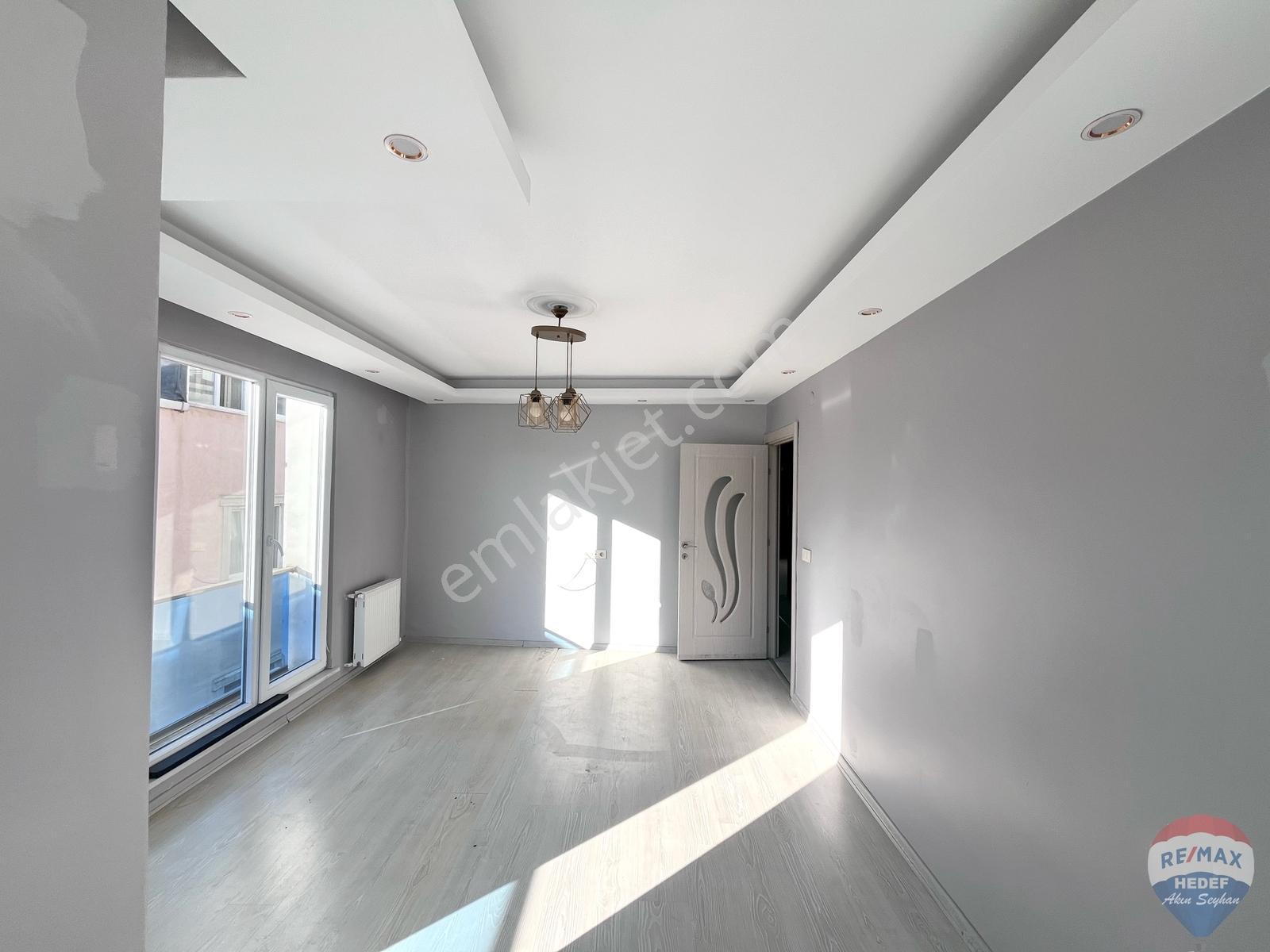 Remax Akın Seyhan Dan Akçaburgaz 3+2 Dubleks Teraslı Ferah Daire - Görsel 6