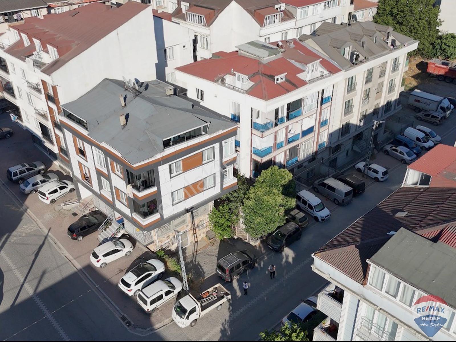 Remax Akın Seyhan Dan Akçaburgaz 3+2 Dubleks Teraslı Ferah Daire - Görsel 18