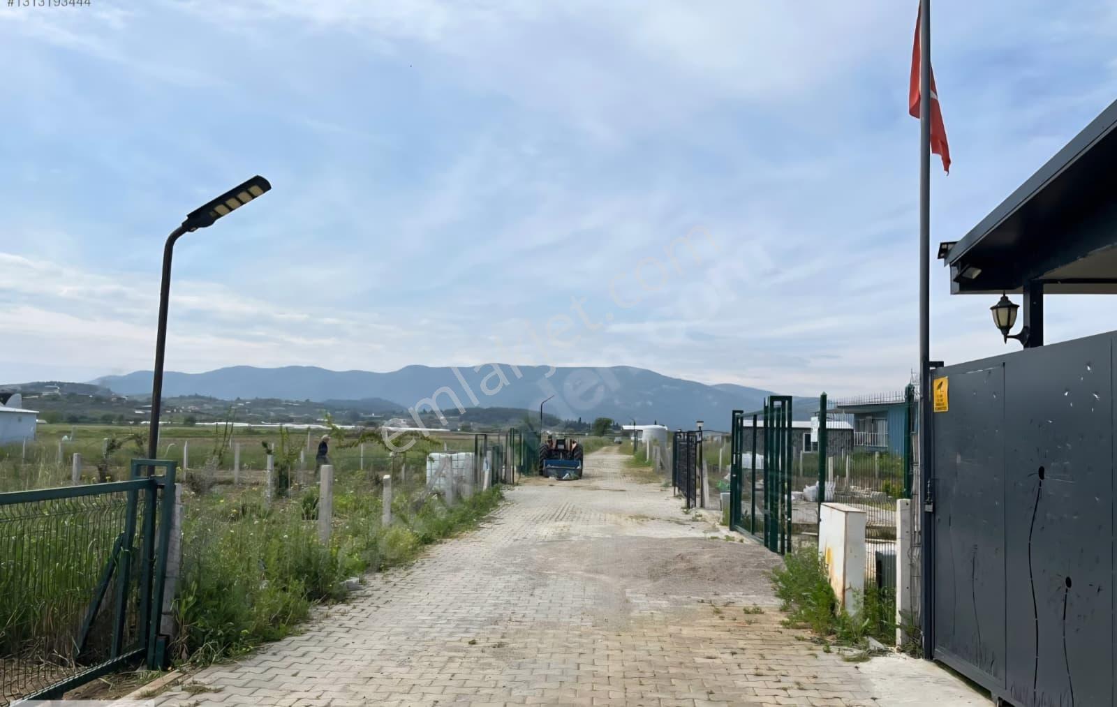 Menderes Sancaklı Da 300m2 Site İçinde Müstakil Yaşam - Görsel 7