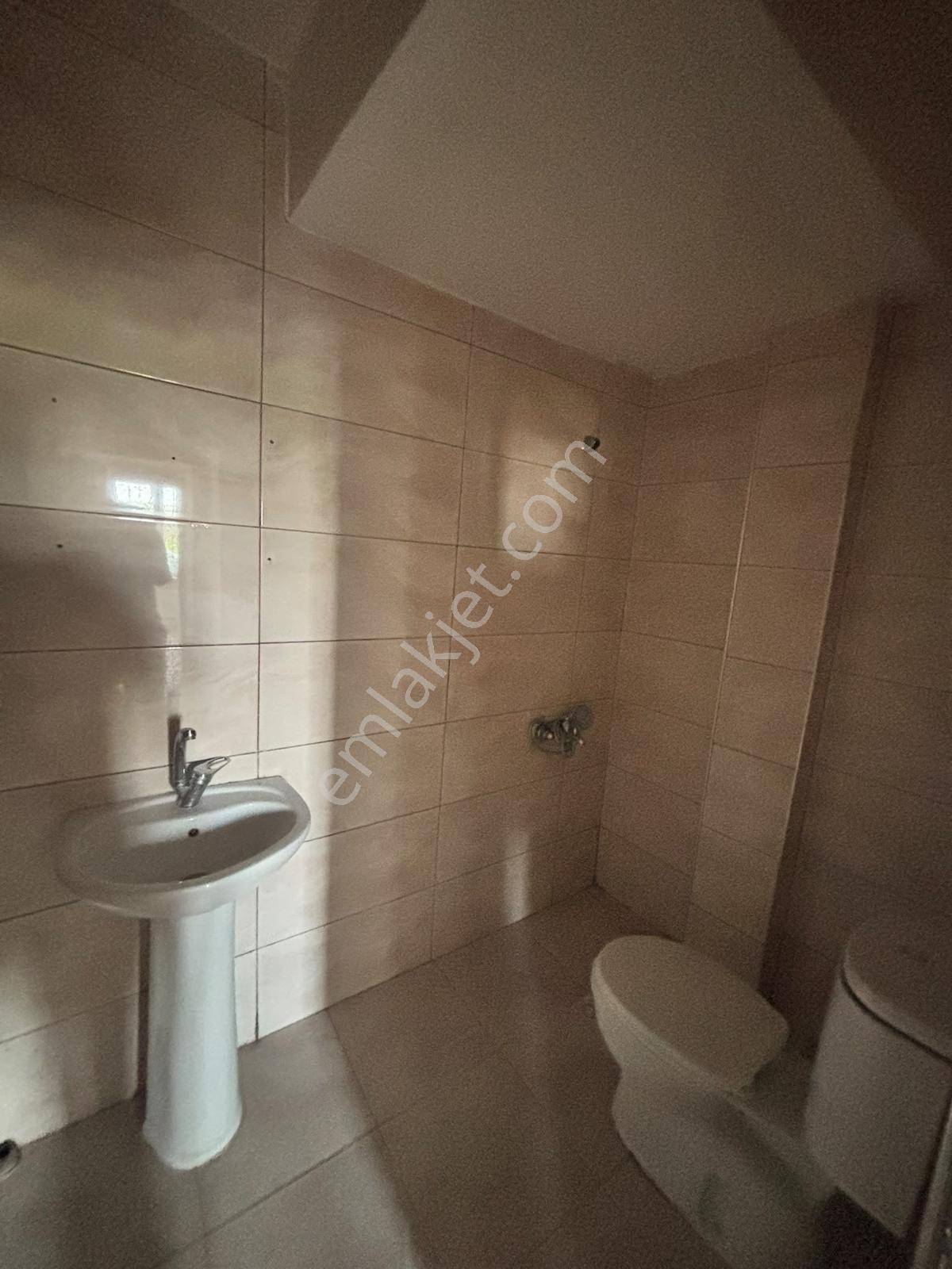 Bursa'nın Tarih Kokan Yahşibey Mahallesi'nde, 1+1 Kiralık Daire - Görsel 3