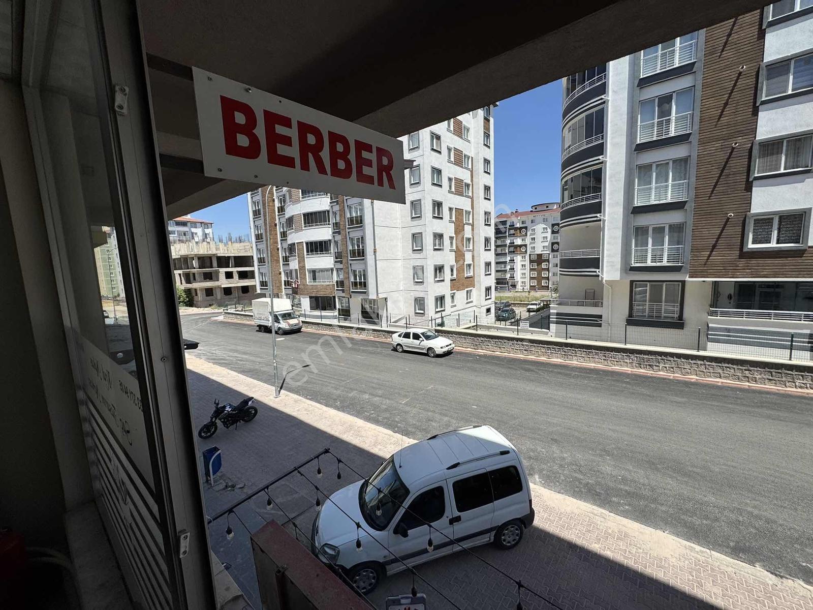 Cevher Dudayev Mah. Şahinoğulları İş Merkezinde 60 M² Satılık - Görsel 19
