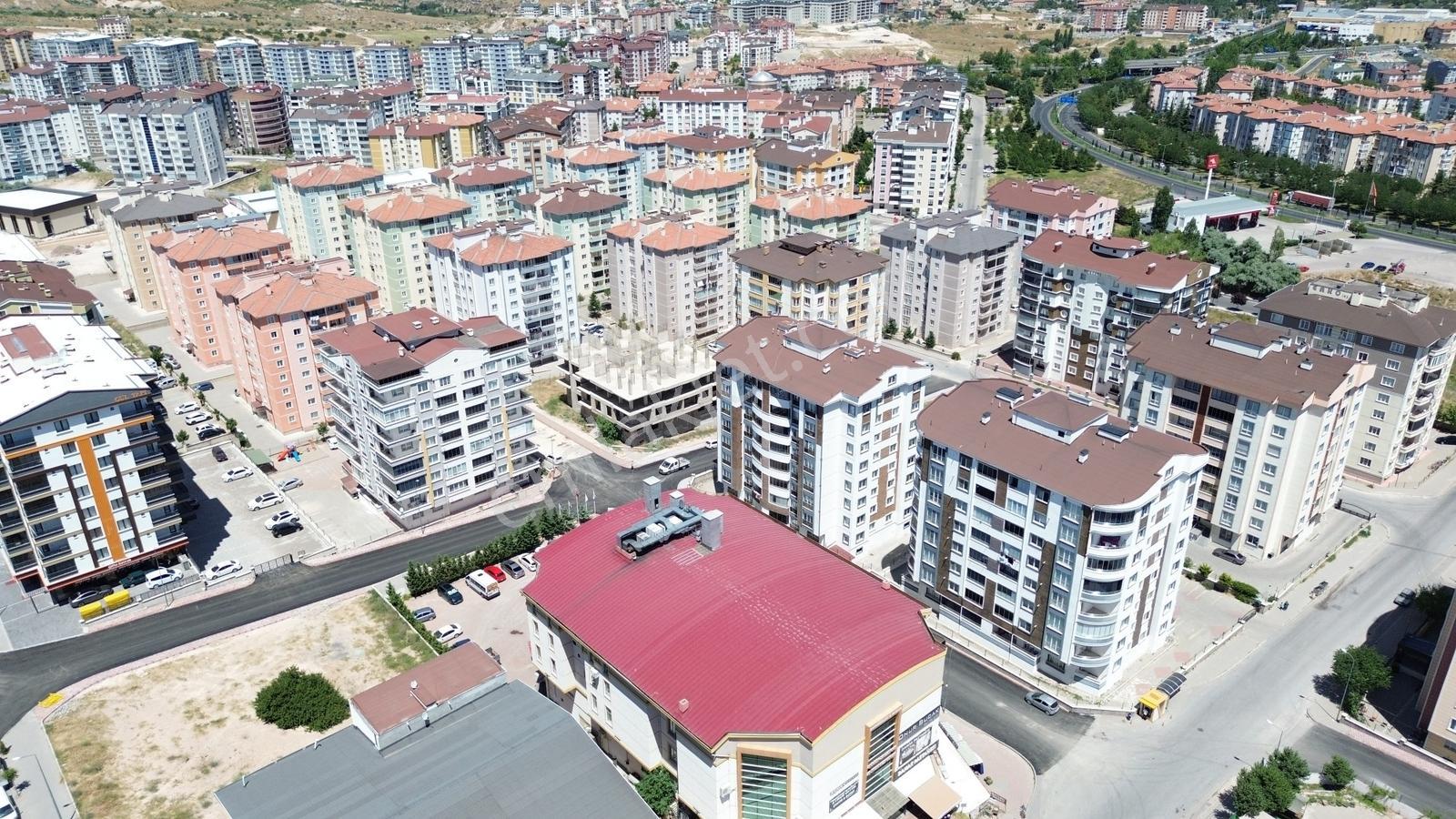 Cevher Dudayev Mah. Şahinoğulları İş Merkezinde 60 M² Satılık - Görsel 3