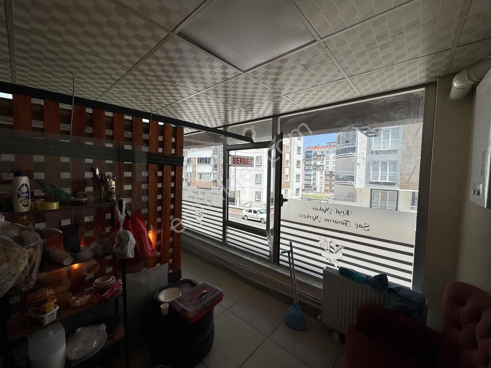 Cevher Dudayev Mah. Şahinoğulları İş Merkezinde 60 M² Satılık - Görsel 9