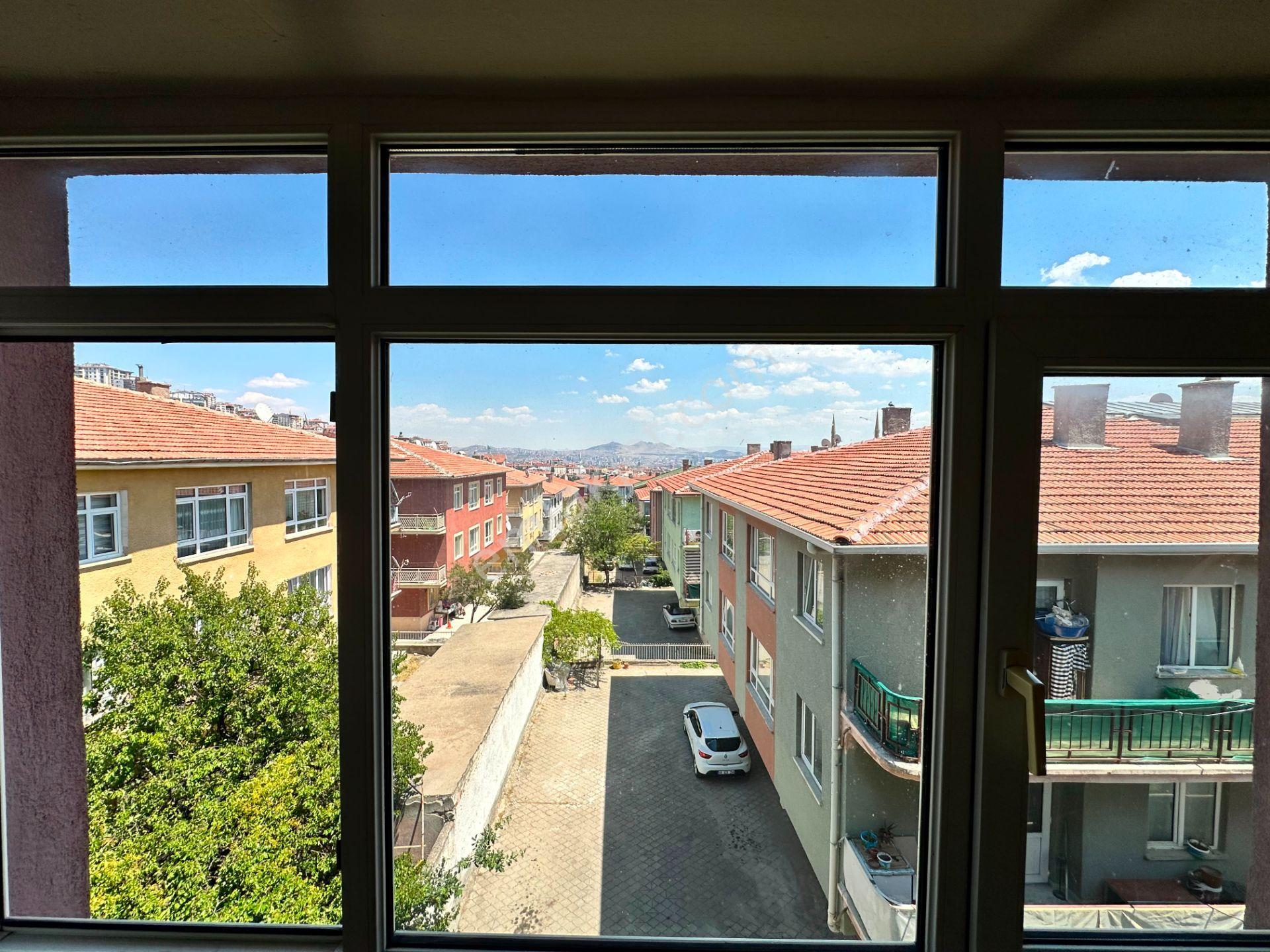 Uzman Emlak'tan Ayvalı Mh. Katta Isı Yalıtımlı Manzaralı 3+1 Daire - Görsel 4