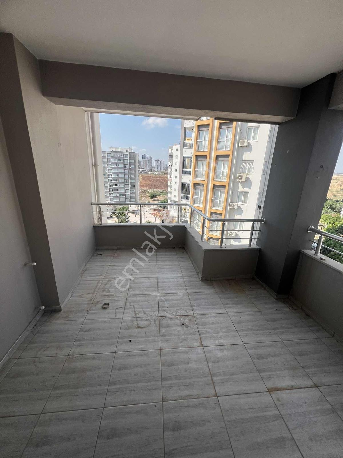 Kulepark~farkıyla~çok~geniş~teras~balkonlu~2+1~kapalı~mutfak - Görsel 22