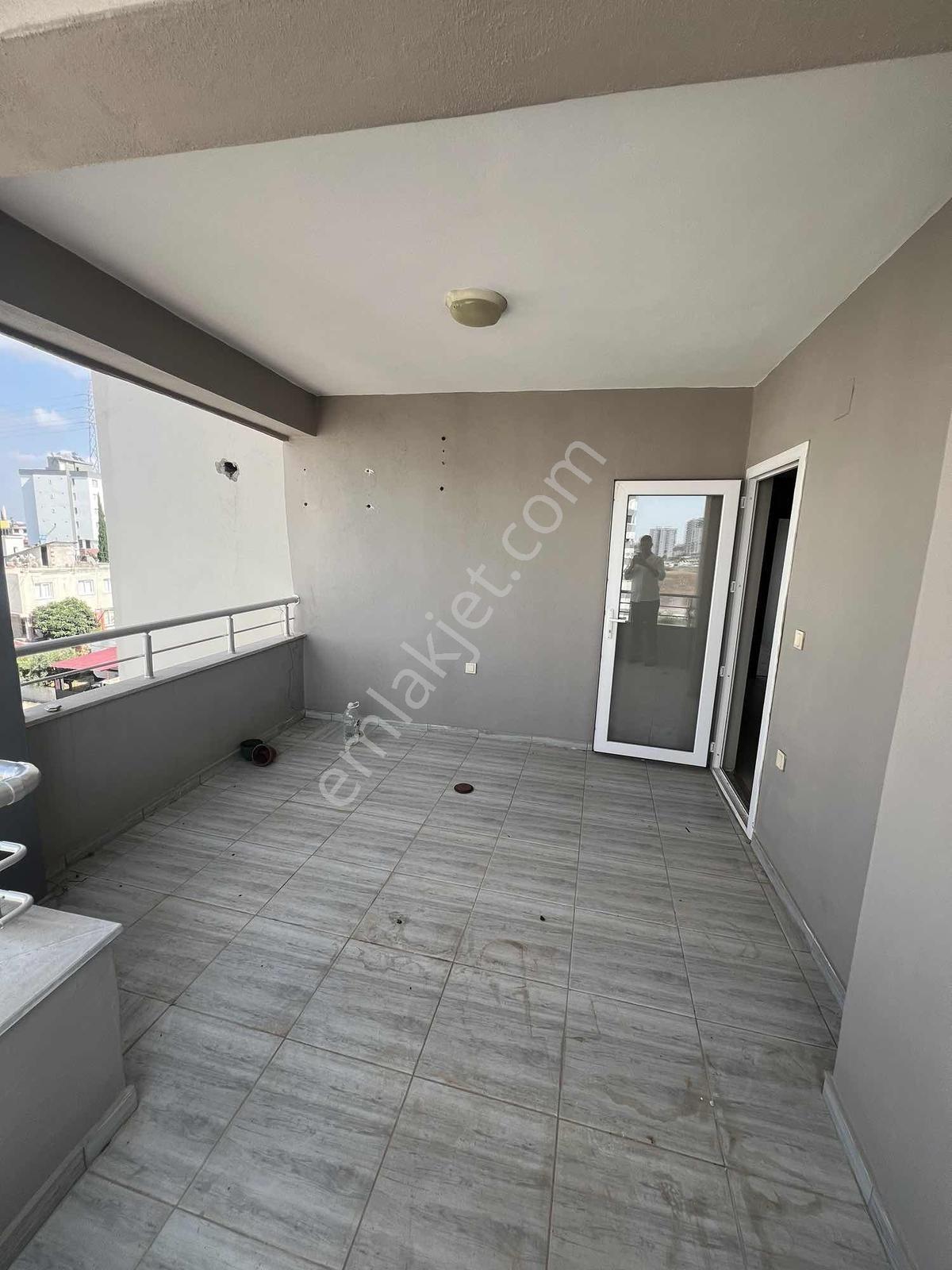 Kulepark~farkıyla~çok~geniş~teras~balkonlu~2+1~kapalı~mutfak - Görsel 16