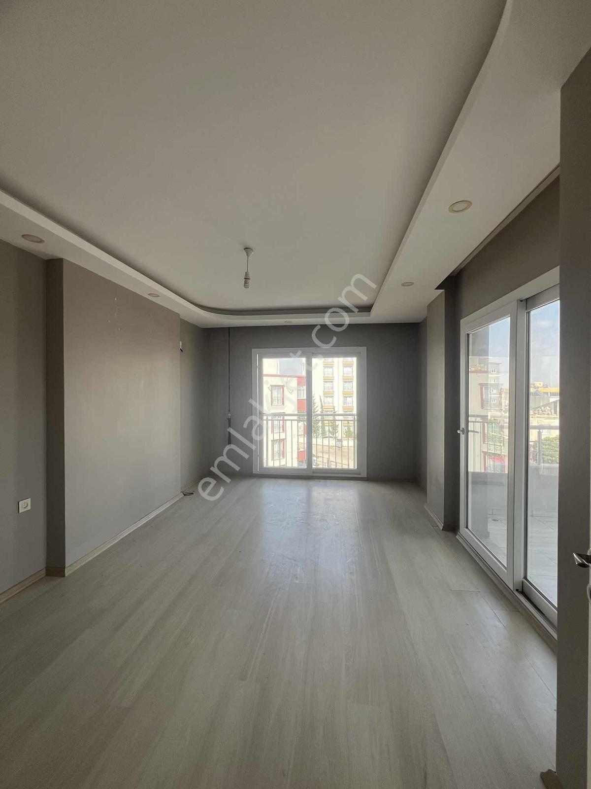 Kulepark~farkıyla~çok~geniş~teras~balkonlu~2+1~kapalı~mutfak - Görsel 21