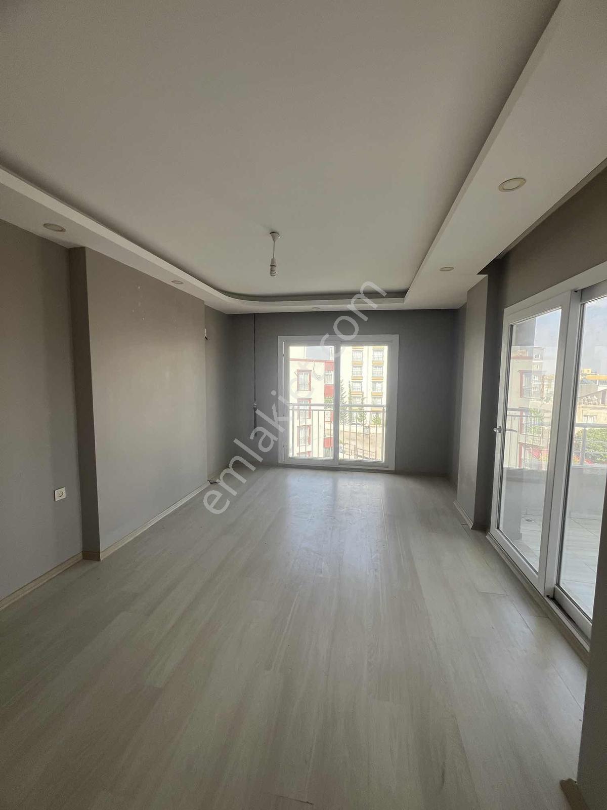 Kulepark~farkıyla~çok~geniş~teras~balkonlu~2+1~kapalı~mutfak - Görsel 12