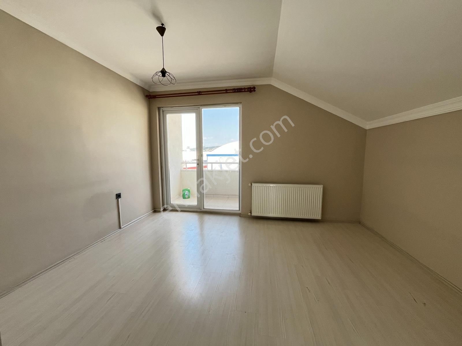 Nilüfer Çalı Mahallesinde Ferah 4+1 Dubleks | Çift Balkon - Görsel 13