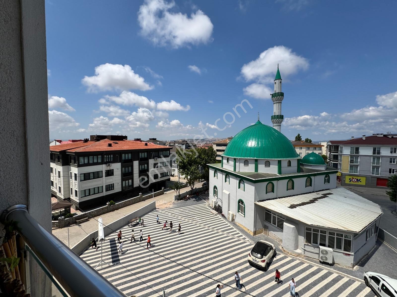 Sevinç'ten İhsaniye Mahallesinde Geniş Mutfaklı, 2 Balkonlu, 3+1 - Görsel 24