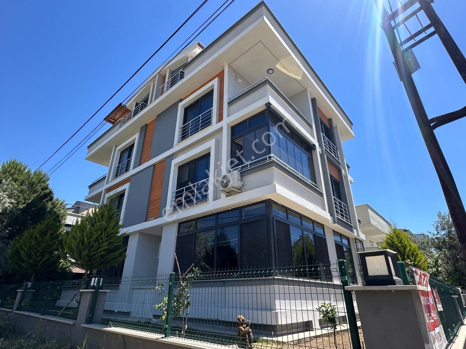 Akçay'da Önü Açık Ferah Yeni Binada 1+1 Satılık Daire - Görsel 11