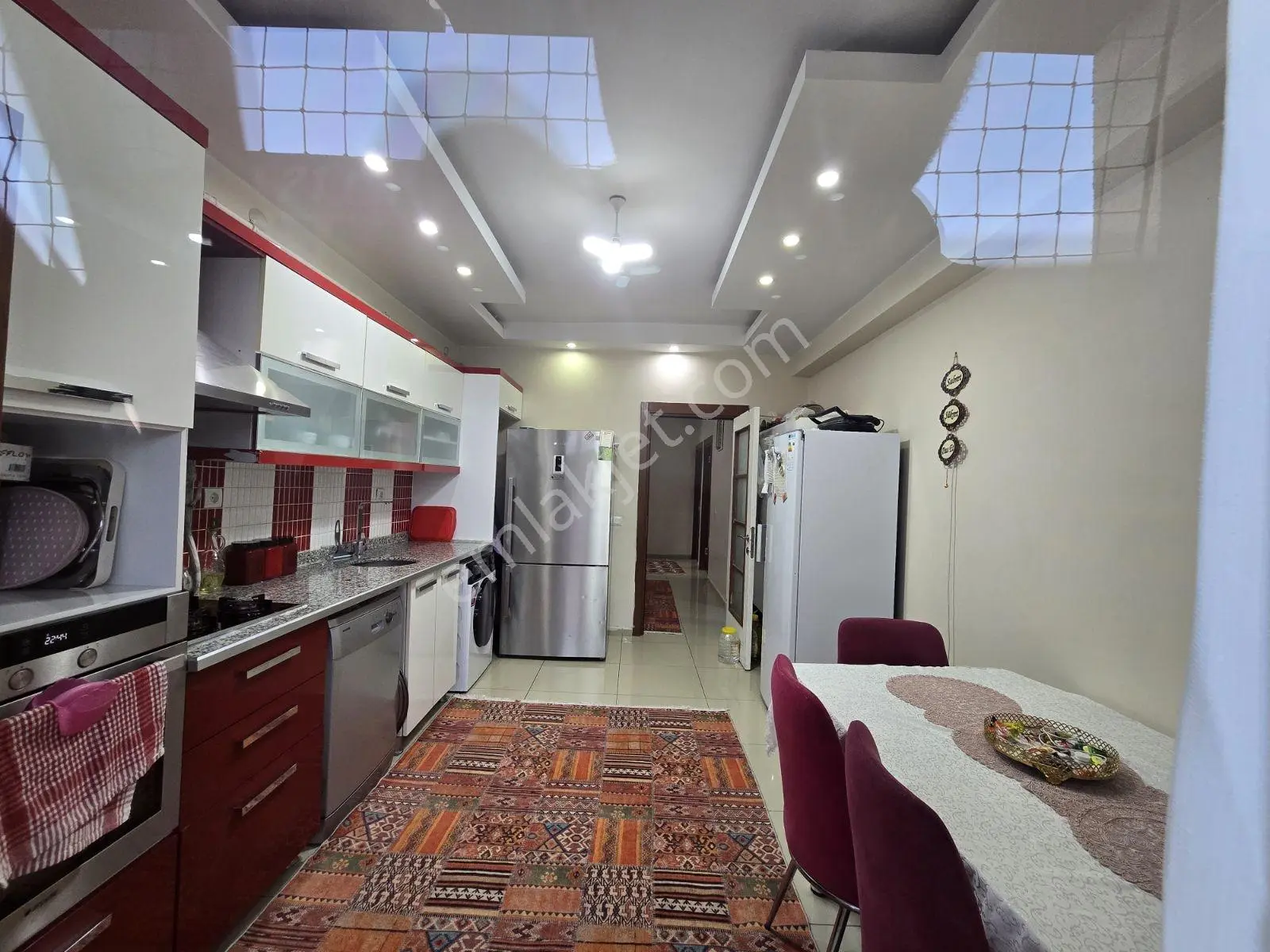 Bağcılar Bölgesinde Satılık 3+1 Daire