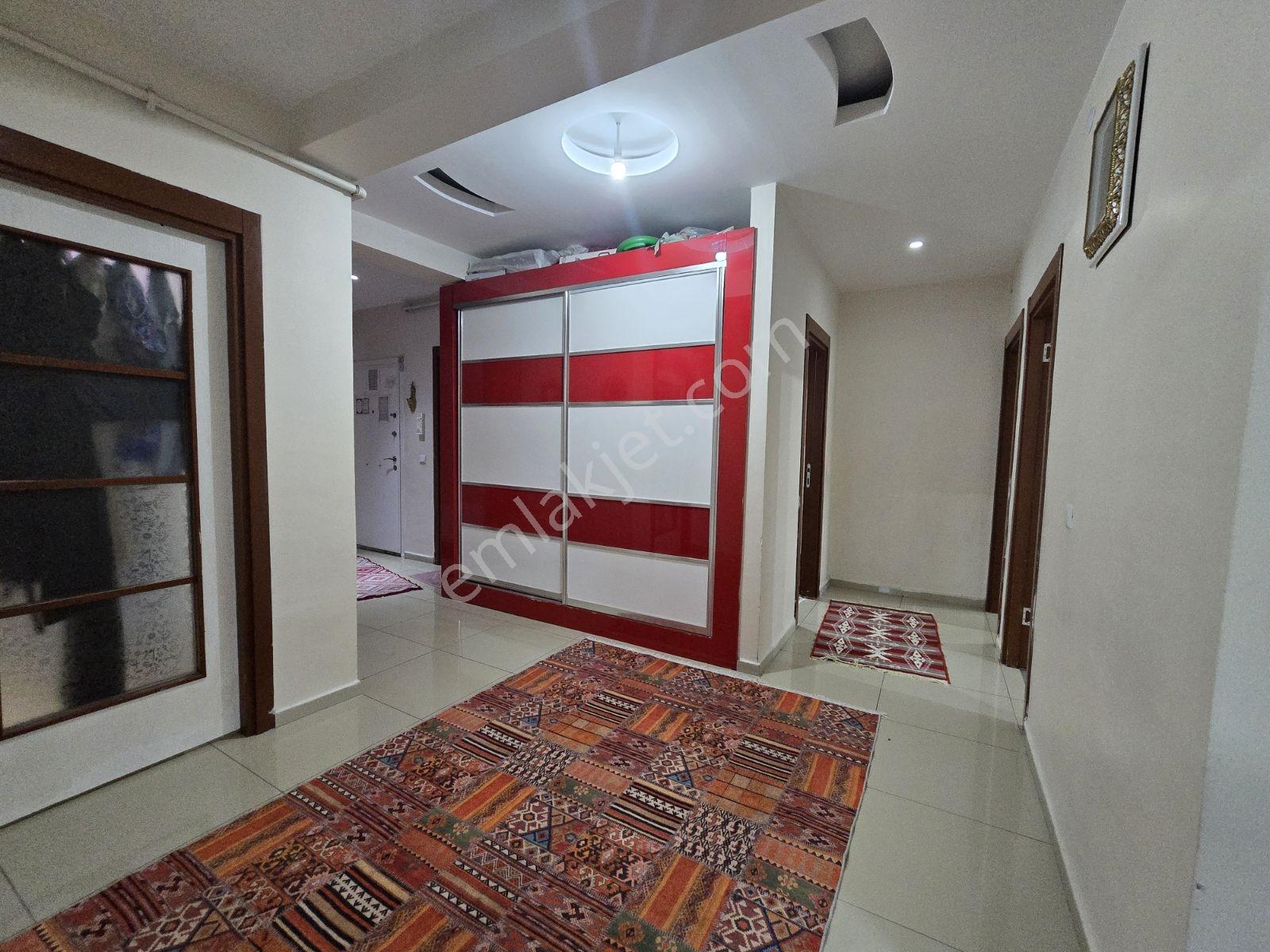 Bağcılar Bölgesinde Satılık 3+1 Daire - Görsel 24