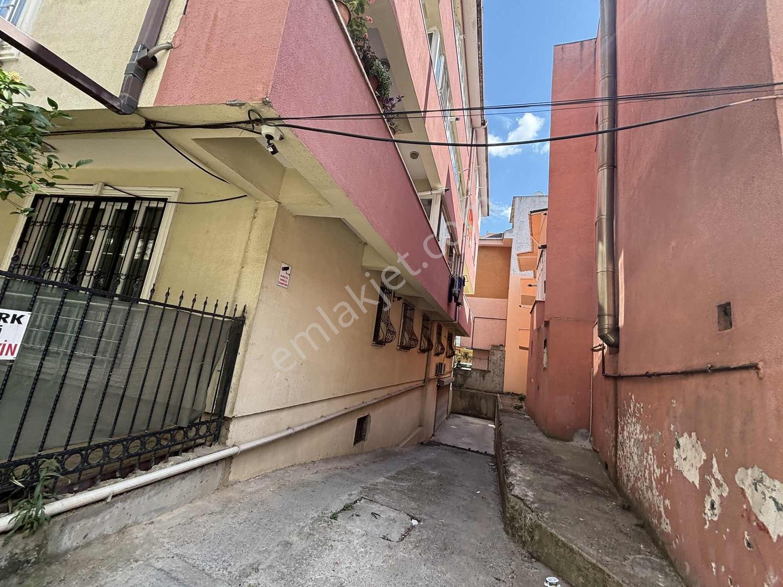 Bozdağ Gayrimenkul'den Kaynarca'da Satılık 2+1 70m2 Kiracılı - Görsel 10