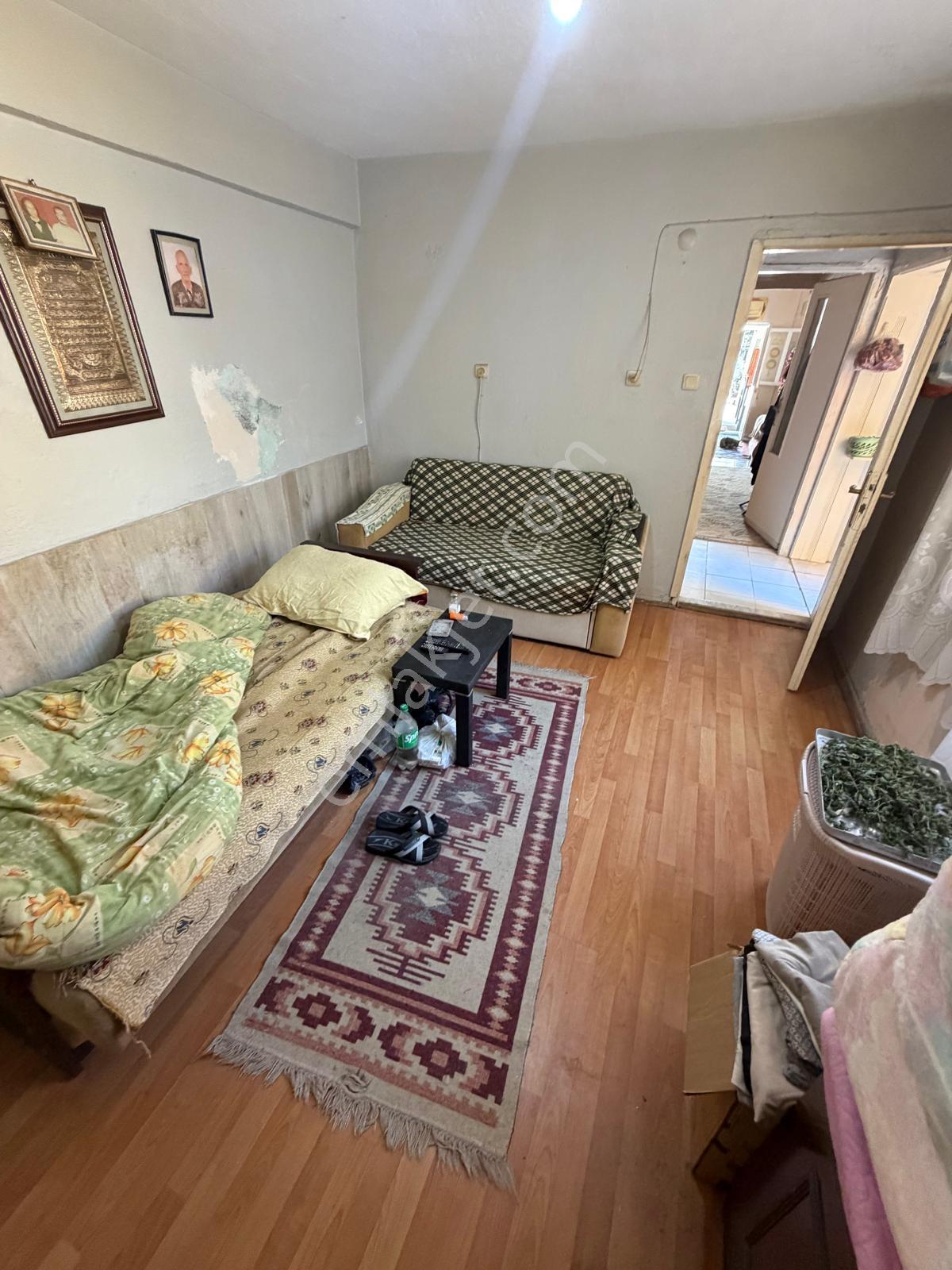 Demetten Bozyaka Kapalı Pazar Yakını Mustakil Ev Satılık ... - Görsel 16