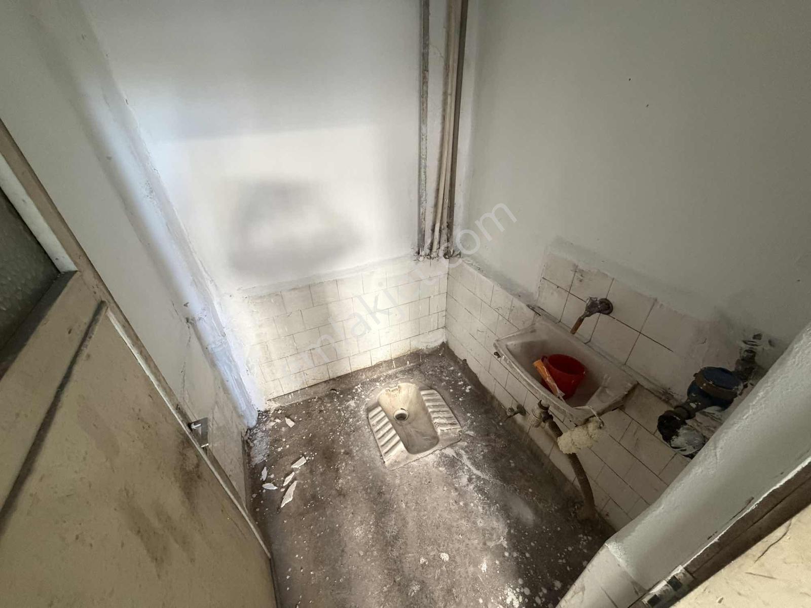 Akşemsettin Mahallesi'nde 25'er M2 İki Adet Satılık Dükkan! - Görsel 27