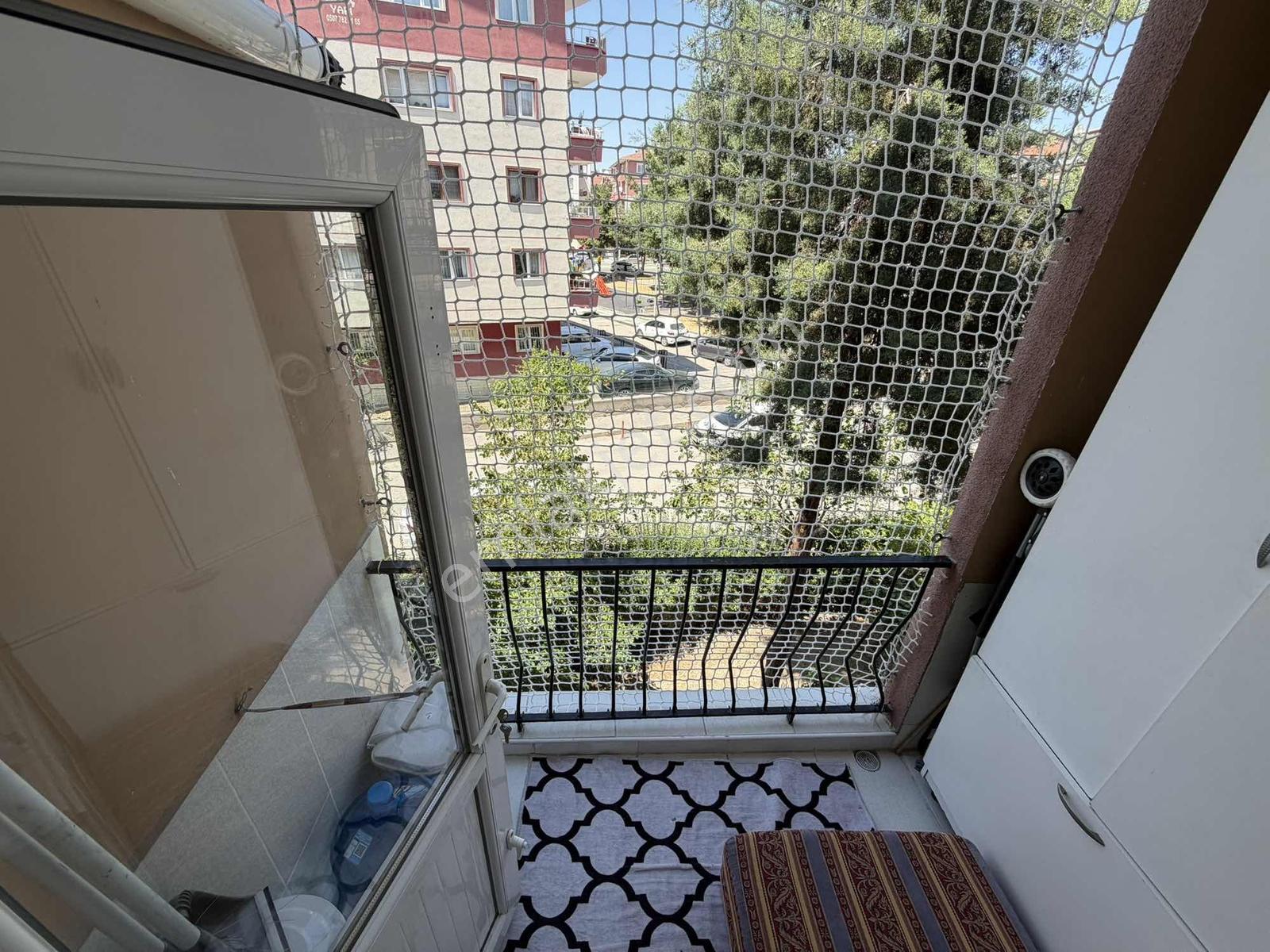 Beyler'den Cadde Üzeri Kök Tapu Ara Kat Bağımsız 3+1 Lüks Daire! - Görsel 8