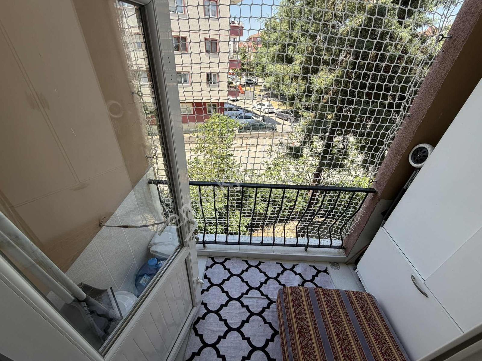 Beyler'den Cadde Üzeri Kök Tapu Ara Kat Bağımsız 3+1 Lüks Daire! - Görsel 7
