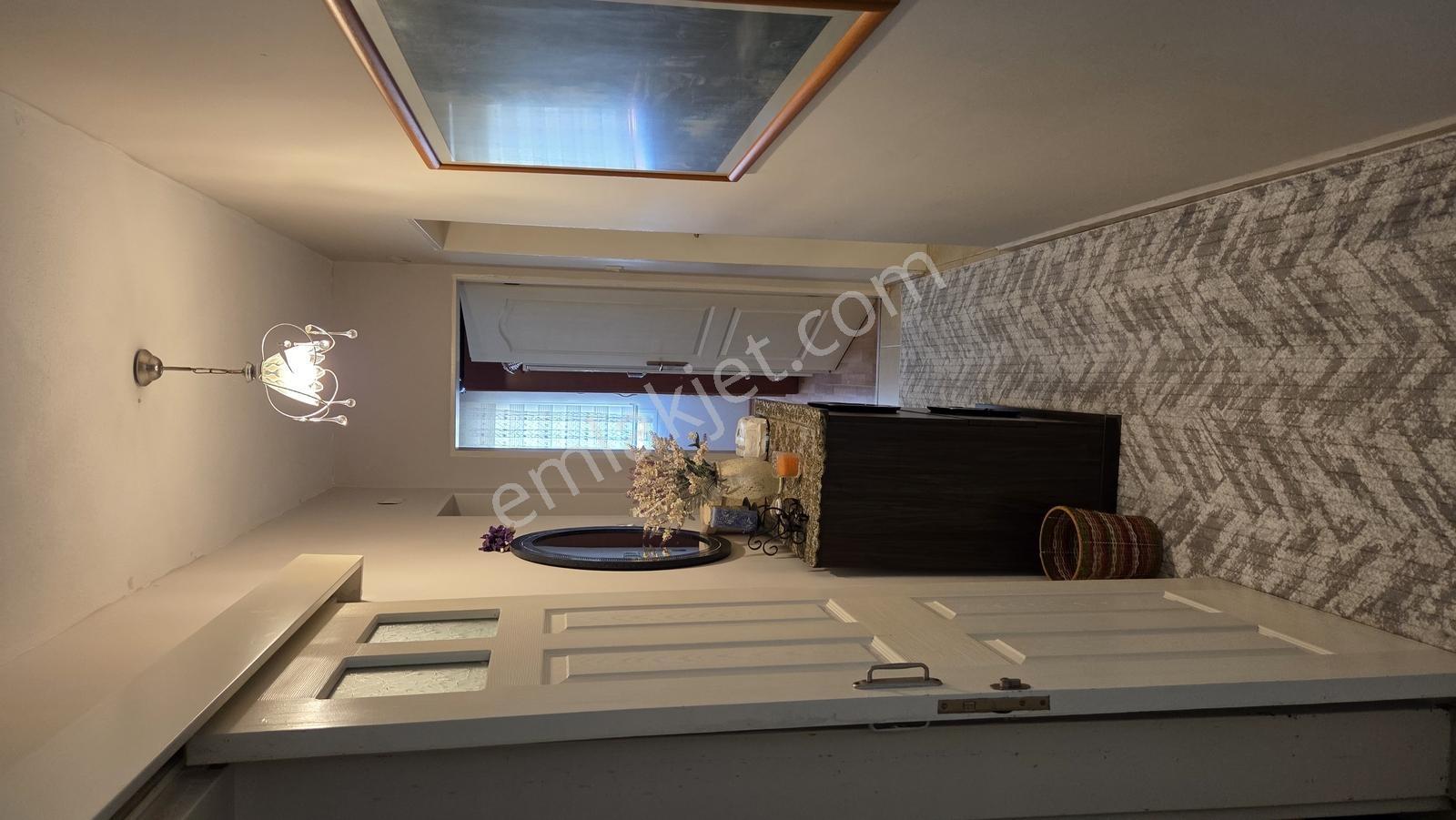 Kuşadası Ege Mah Çallı Sitesi Arakat 3+1 135m2 Kısmi Manzaralı - Görsel 26
