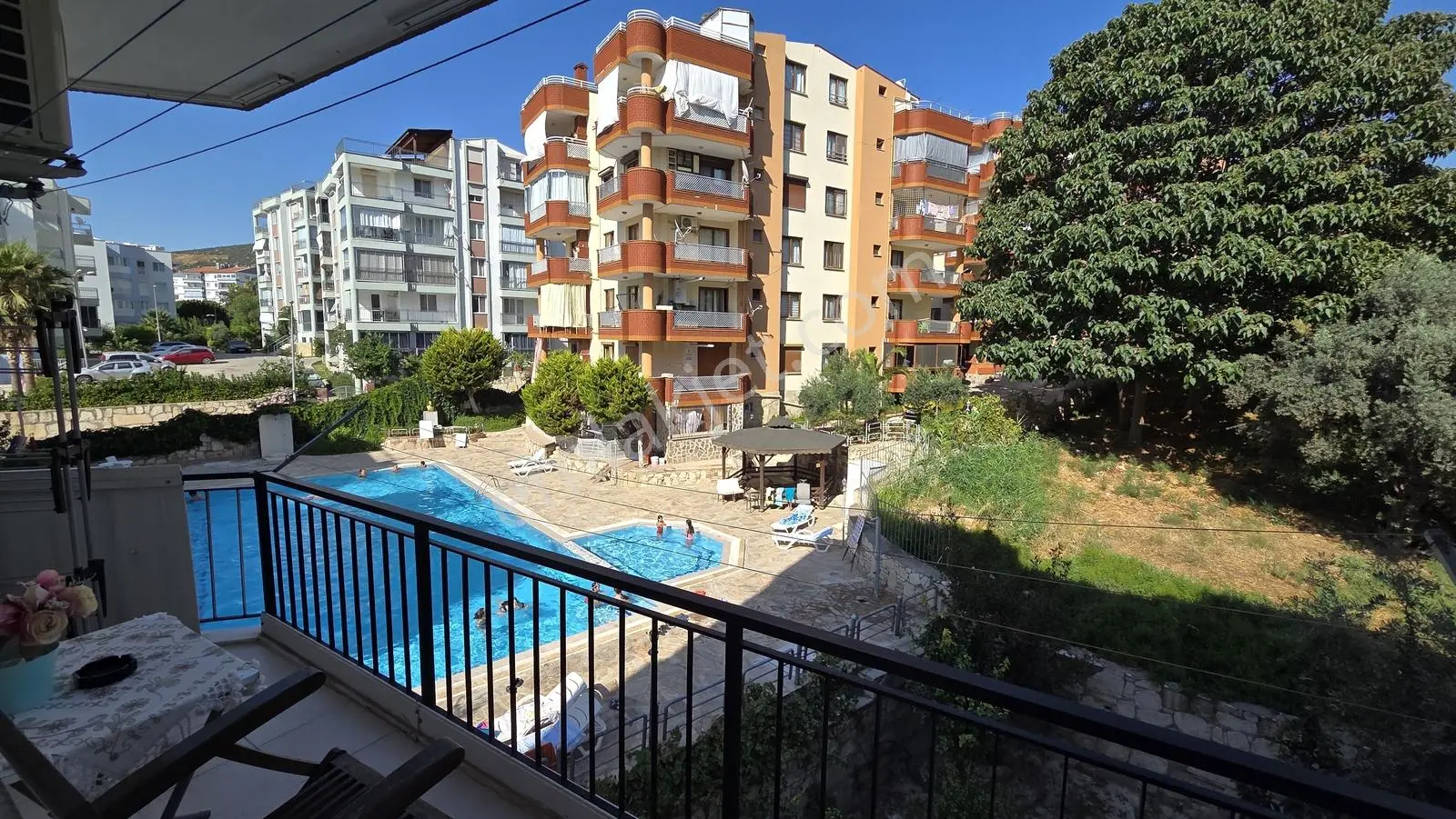 Kuşadası Ege Mah Çallı Sitesi Arakat 3+1 135m2 Kısmi Manzaralı - Görsel 35