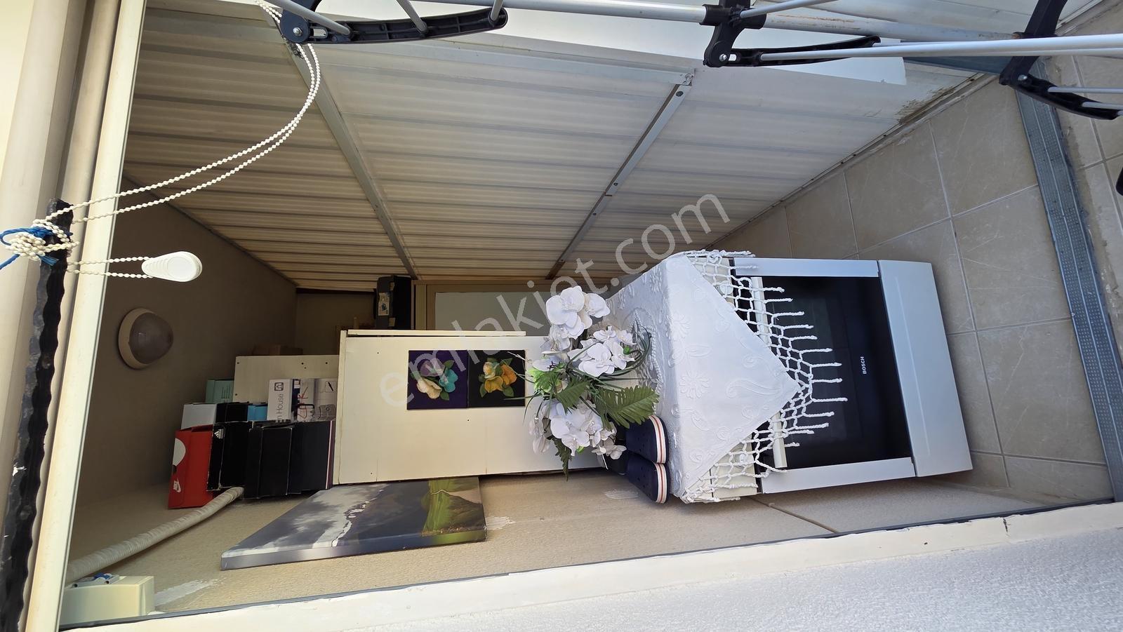 Kuşadası Ege Mah Çallı Sitesi Arakat 3+1 135m2 Kısmi Manzaralı - Görsel 16