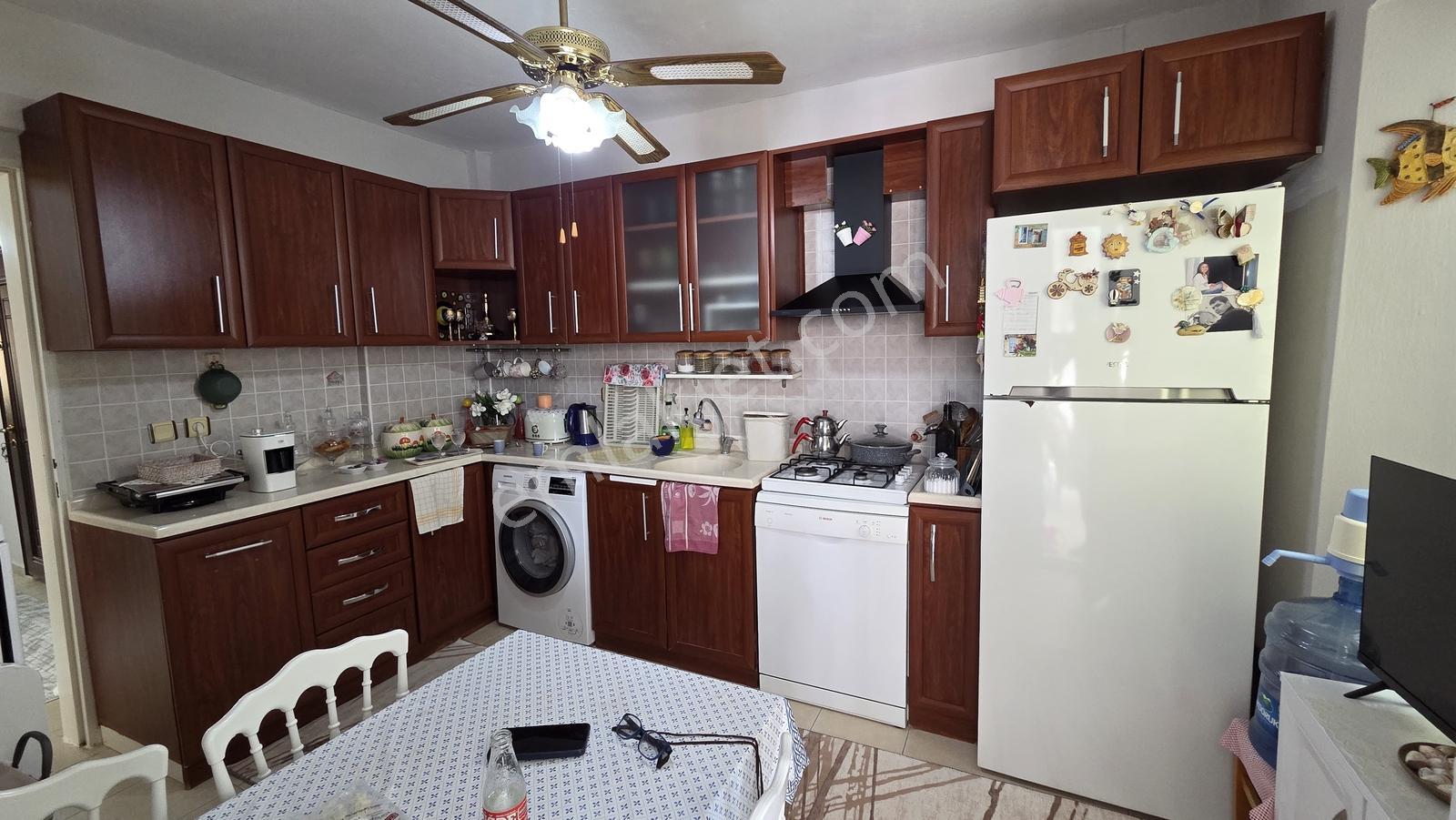 Kuşadası Ege Mah Çallı Sitesi Arakat 3+1 135m2 Kısmi Manzaralı - Görsel 18