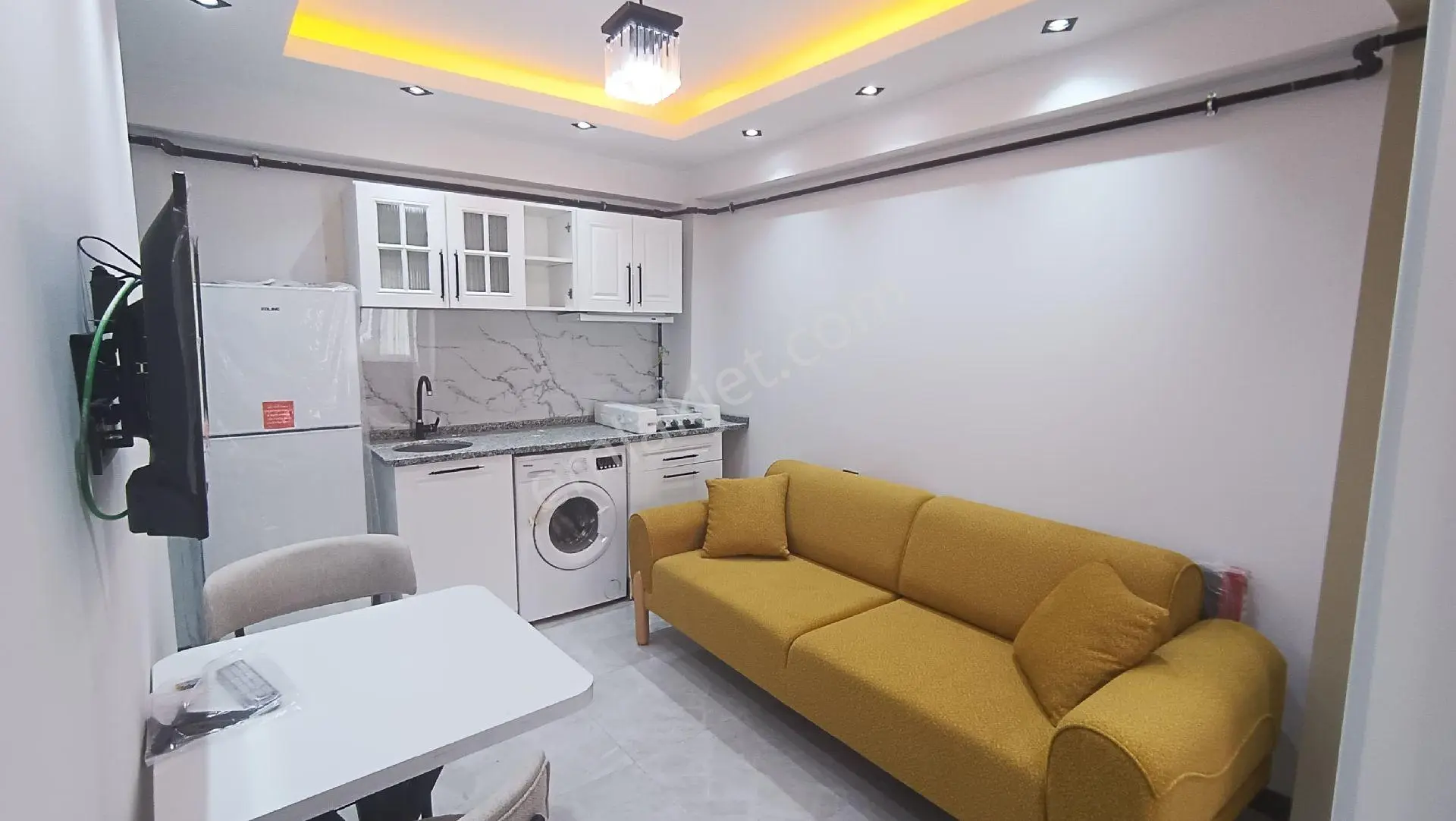 Şehir Merkezinde 2+1 Ara Kat Sıfır Eşyalı Depozitosuz Apart - Görsel 2